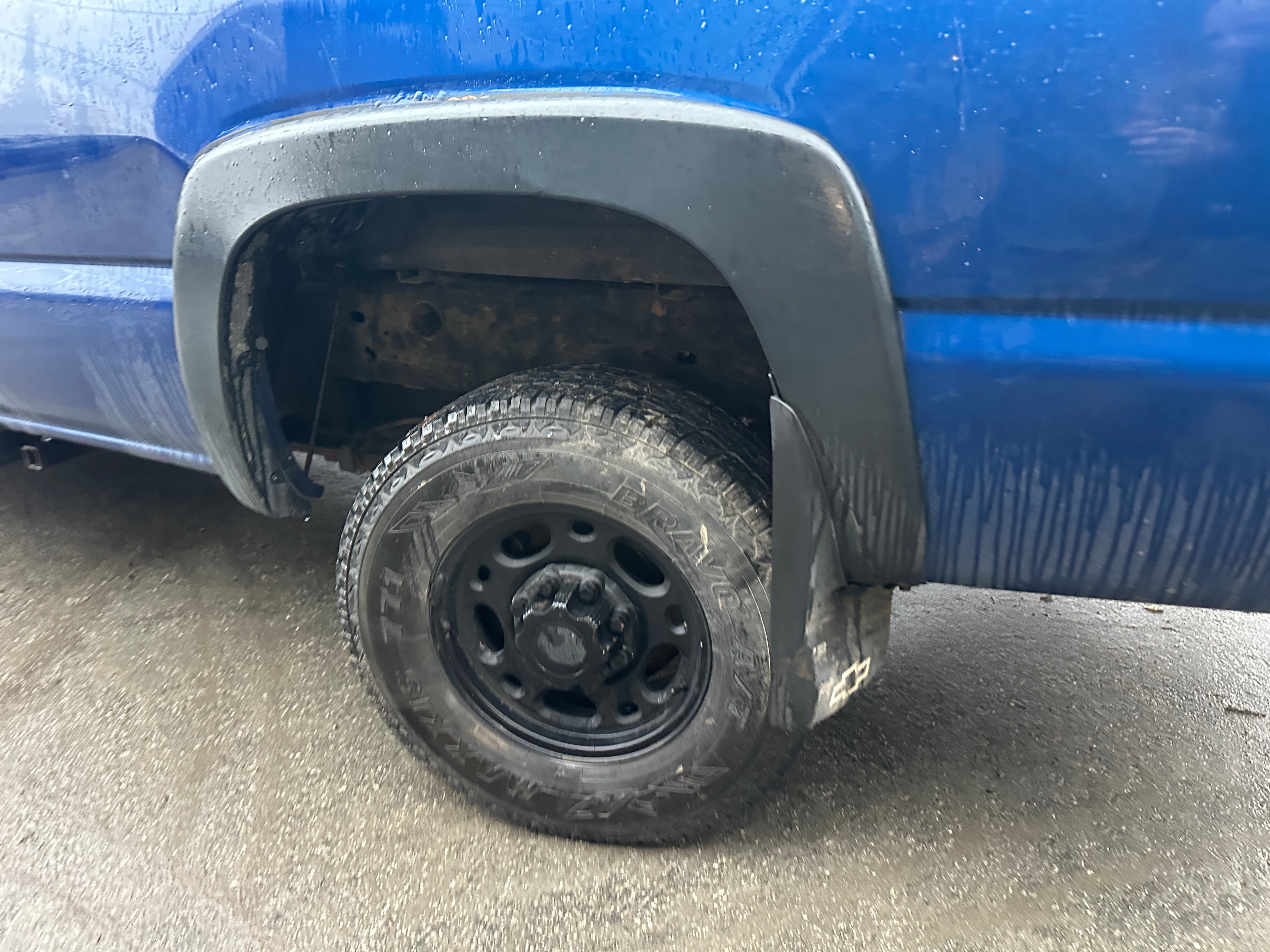 2004 Chevrolet Silverado C2500HD 6.6 LLY Duramax – C2539