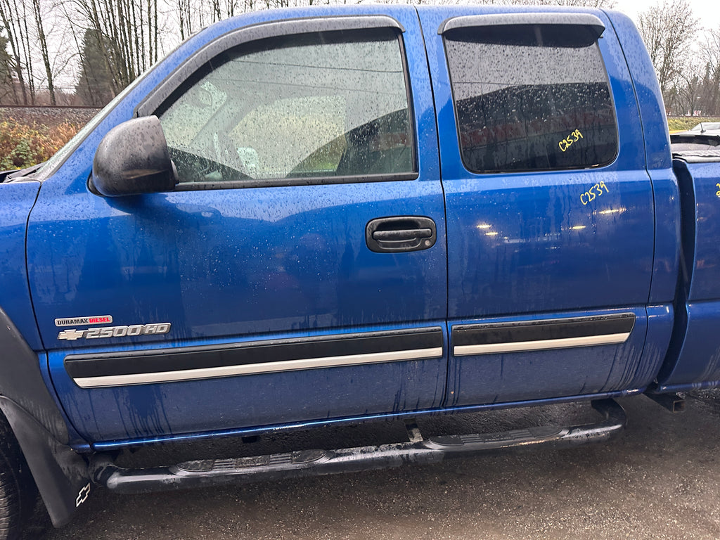 2004 Chevrolet Silverado C2500HD 6.6 LLY Duramax – C2539