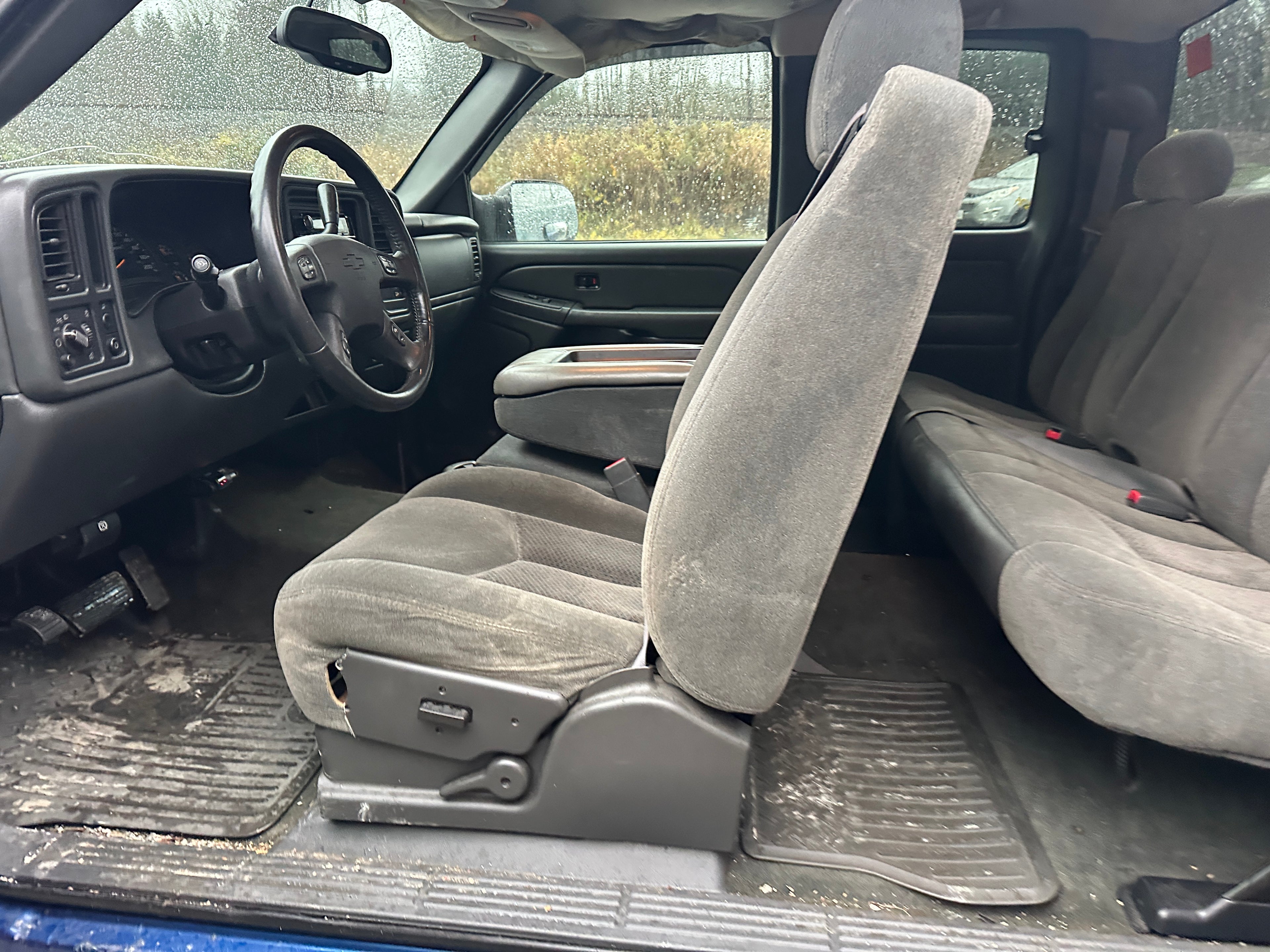 2004 Chevrolet Silverado C2500HD 6.6 LLY Duramax – C2539