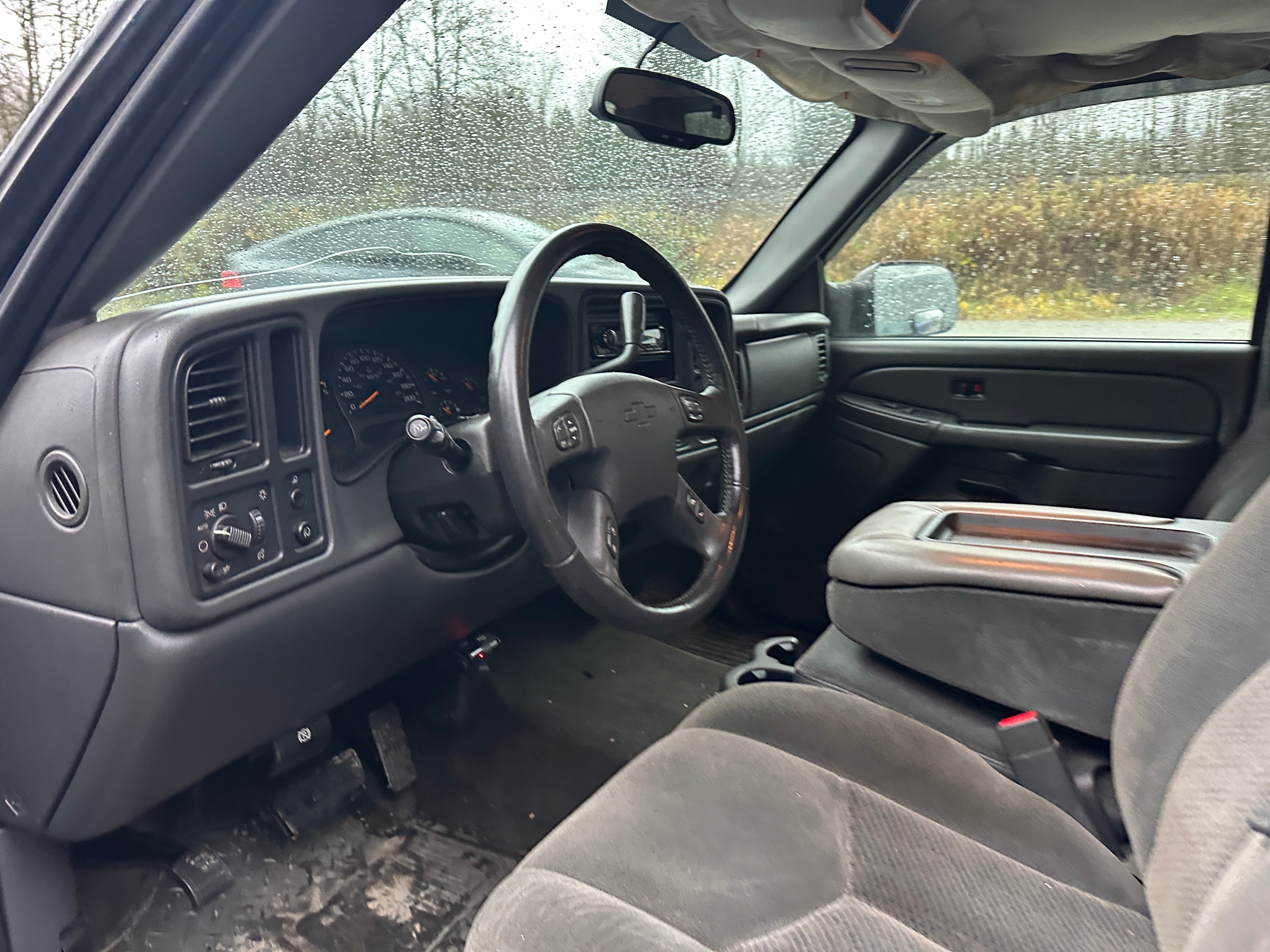 2004 Chevrolet Silverado C2500HD 6.6 LLY Duramax – C2539