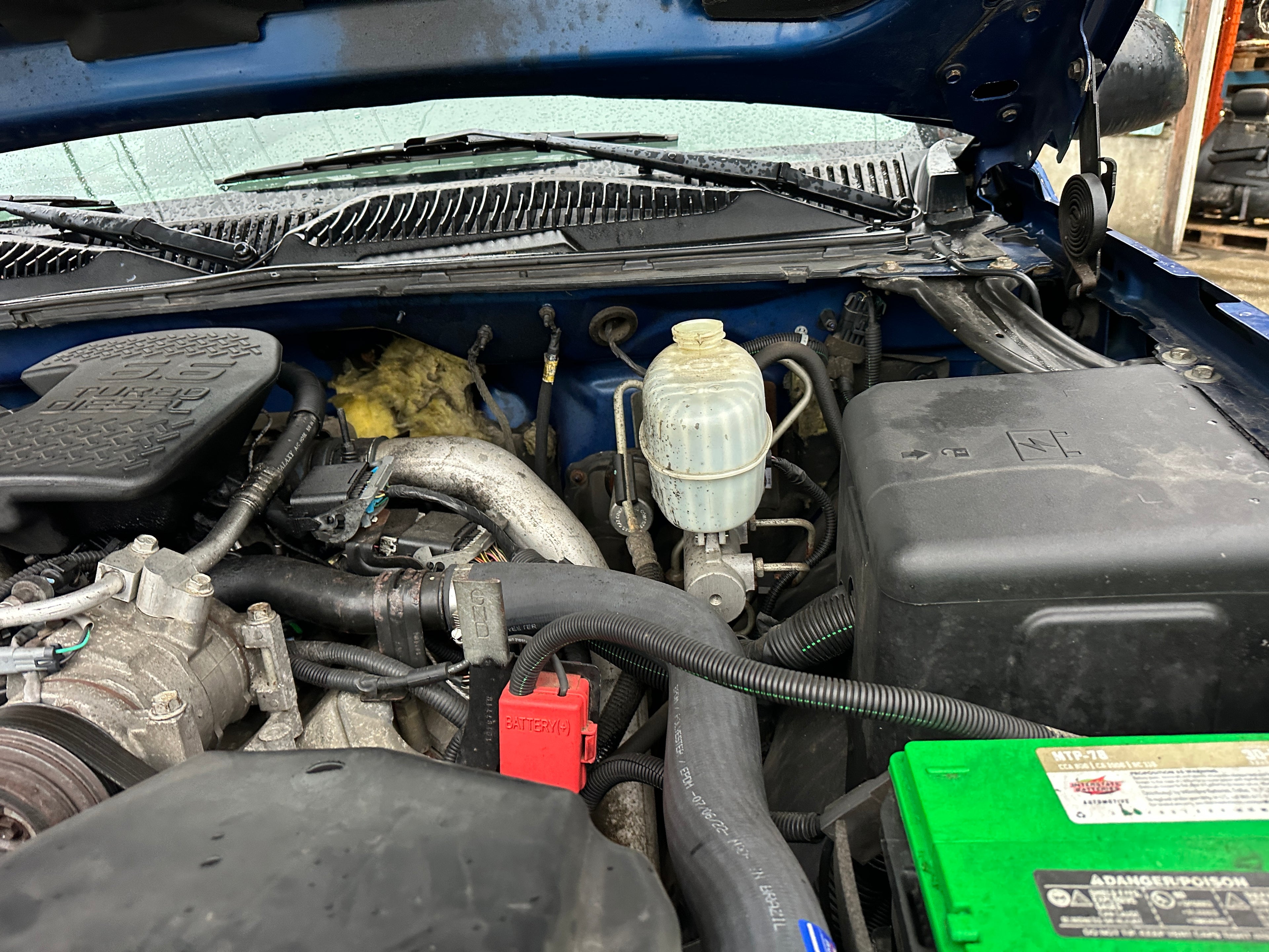 2004 Chevrolet Silverado C2500HD 6.6 LLY Duramax – C2539