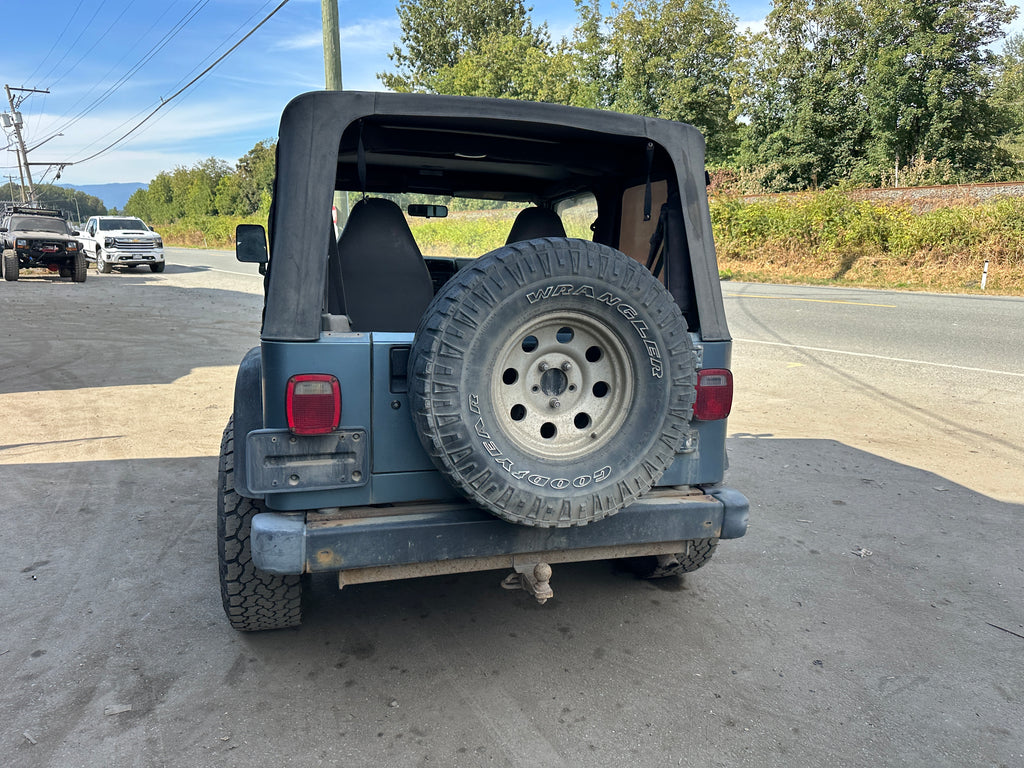1998 Jeep Wrangler TJ 2.5 – J2536
