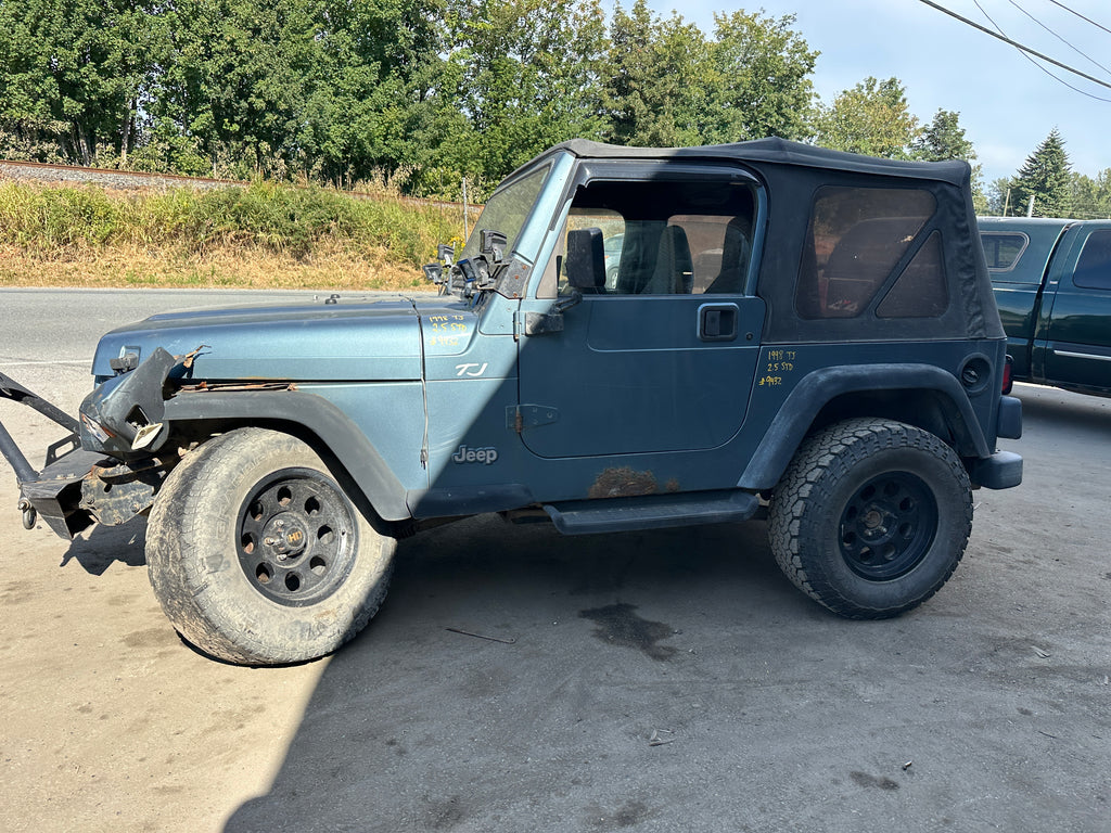 1998 Jeep Wrangler TJ 2.5 – J2536