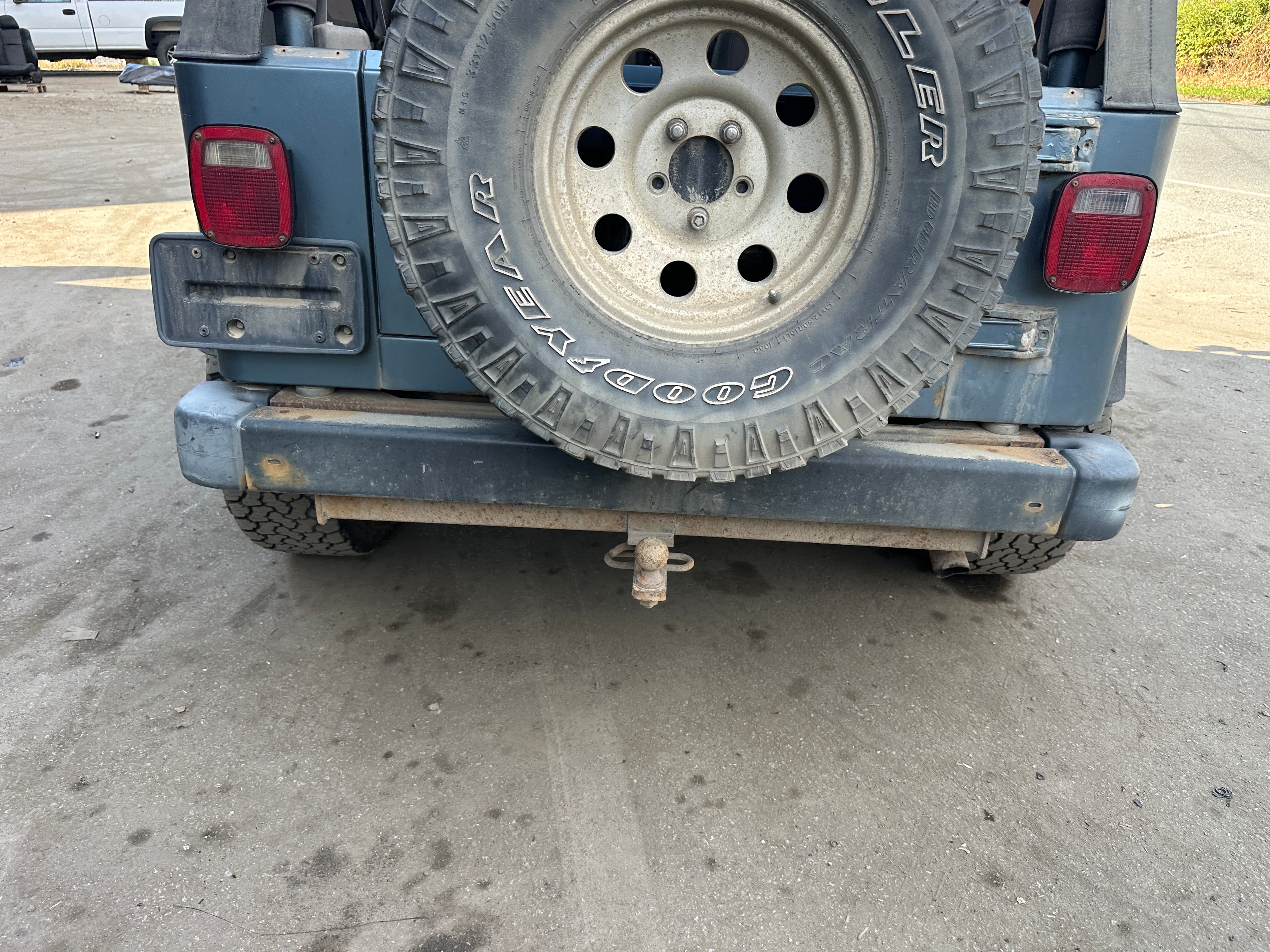 1998 Jeep Wrangler TJ 2.5 – J2536