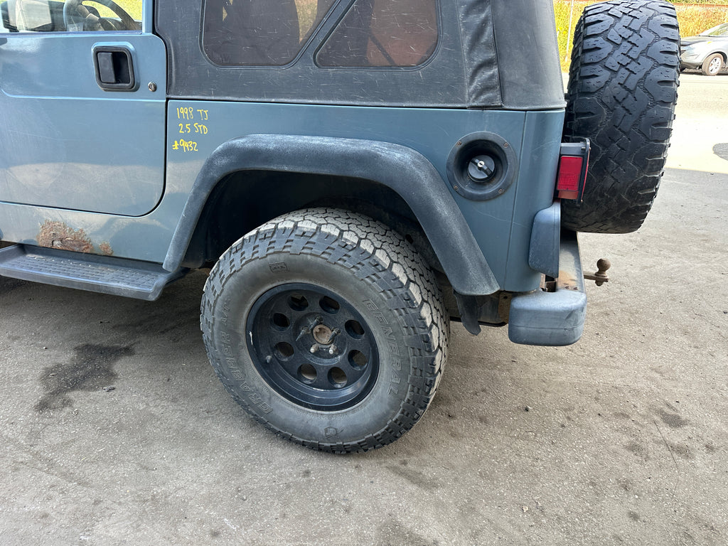 1998 Jeep Wrangler TJ 2.5 – J2536