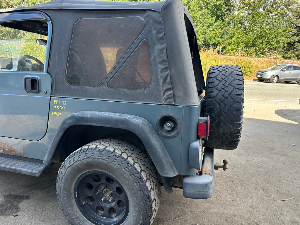 1998 Jeep Wrangler TJ 2.5 – J2536
