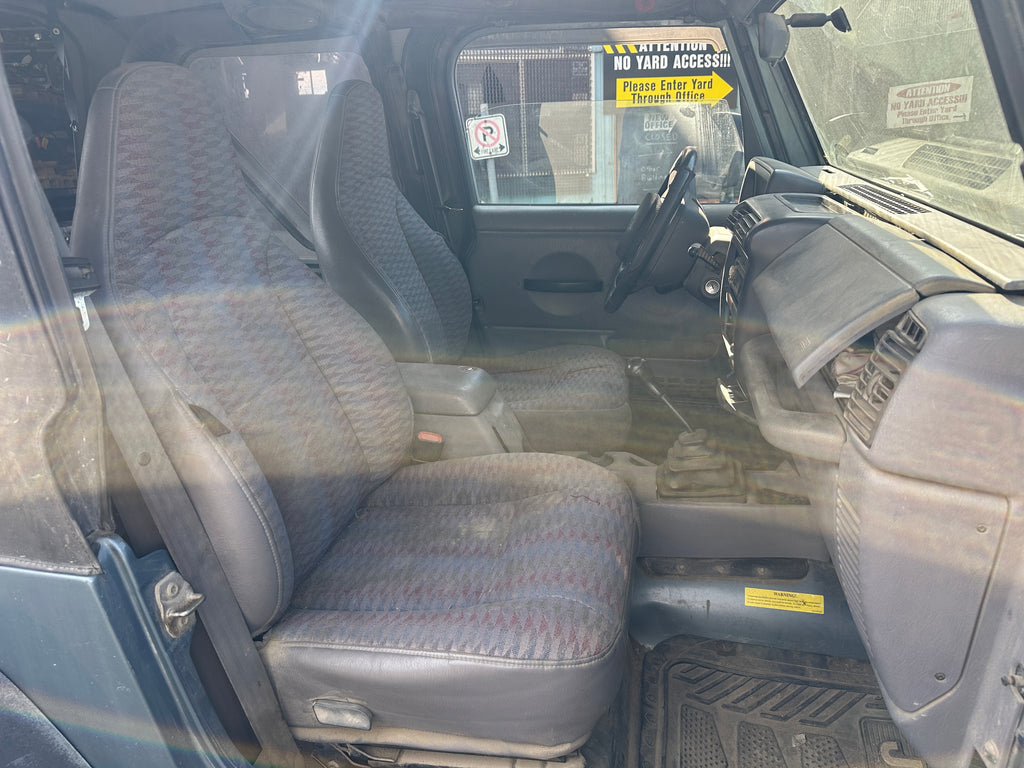 1998 Jeep Wrangler TJ 2.5 – J2536