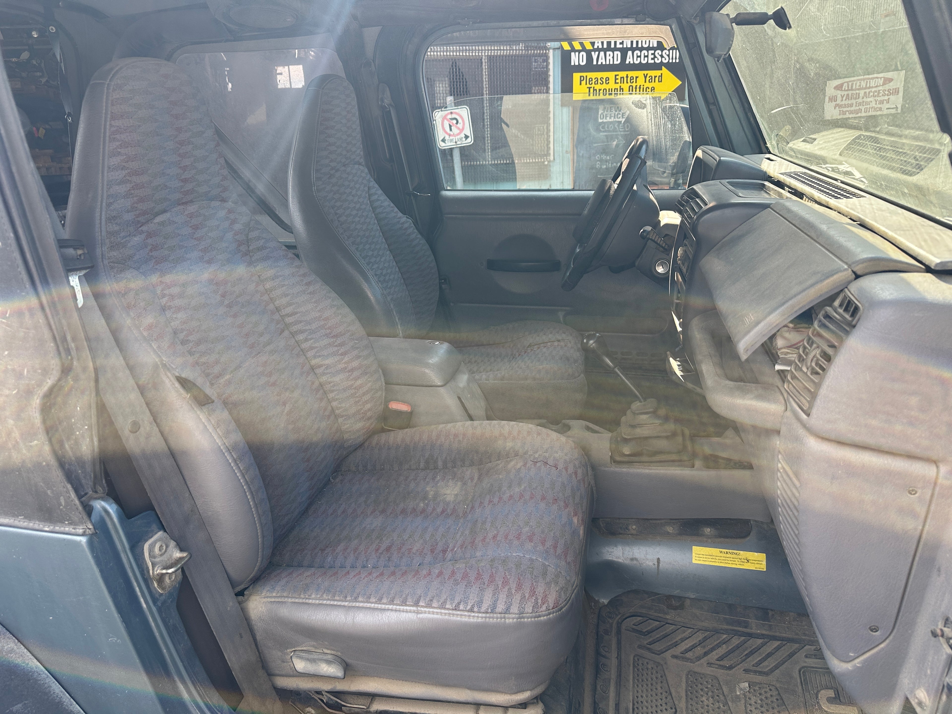 1998 Jeep Wrangler TJ 2.5 – J2536