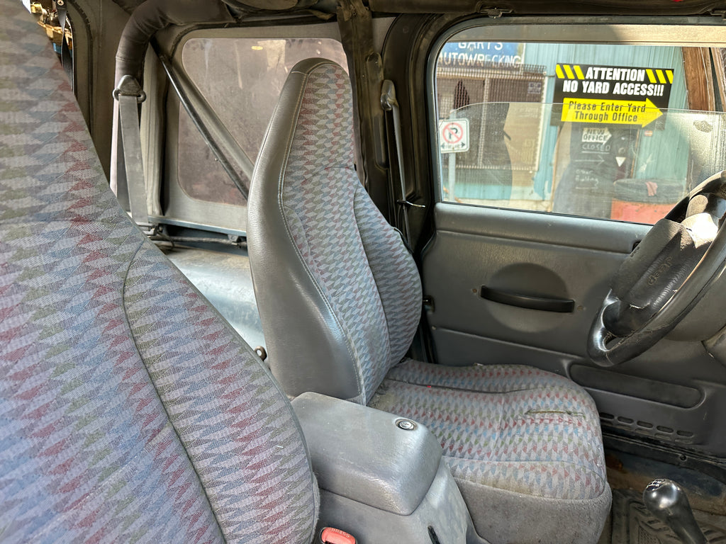 1998 Jeep Wrangler TJ 2.5 – J2536