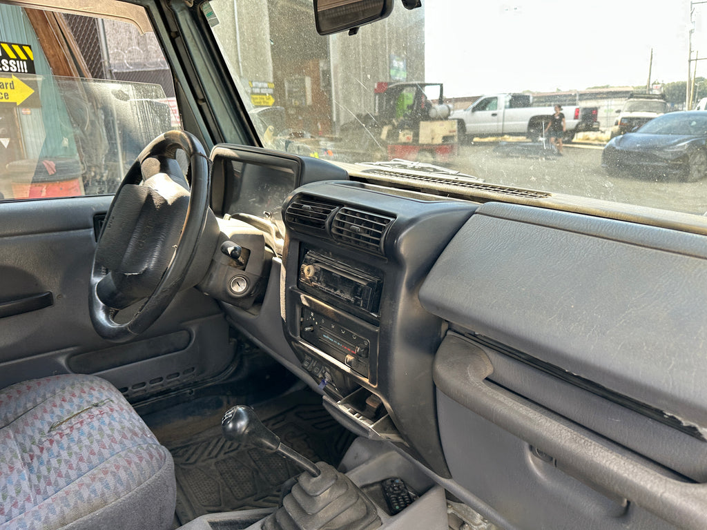 1998 Jeep Wrangler TJ 2.5 – J2536