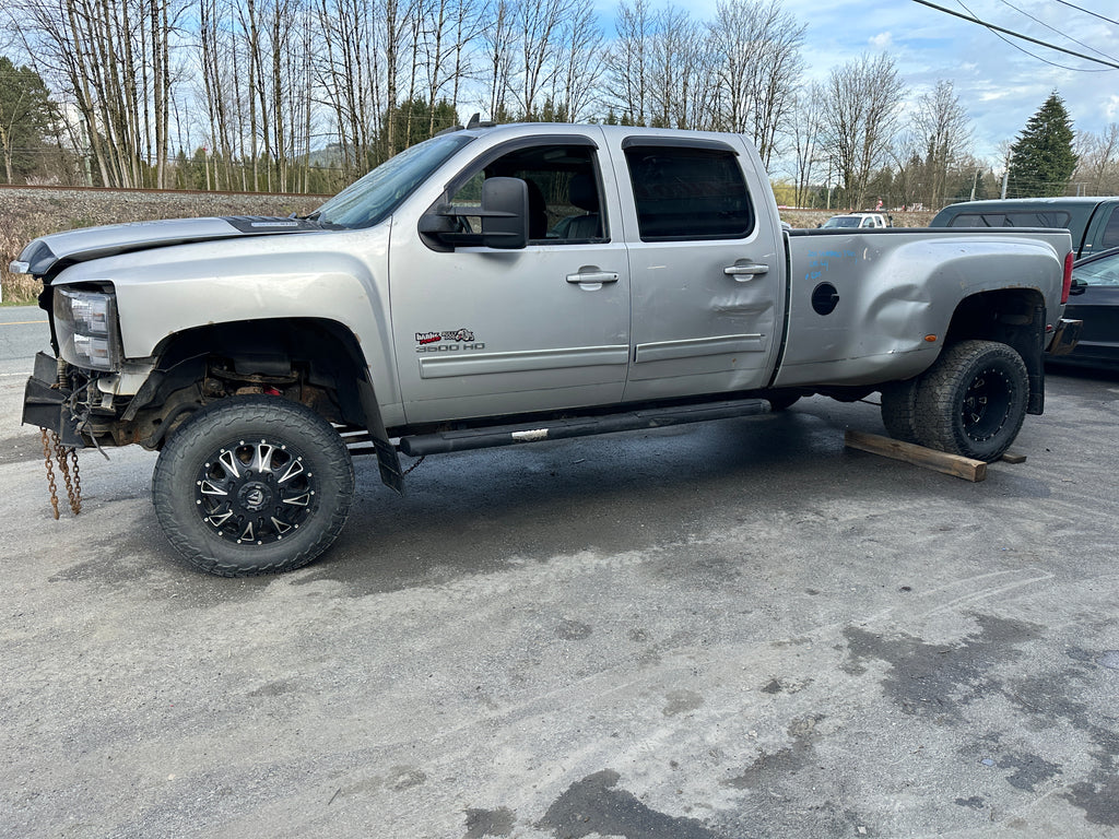 2011 Chevrolet Silverado 3500 Dually LML – C2513