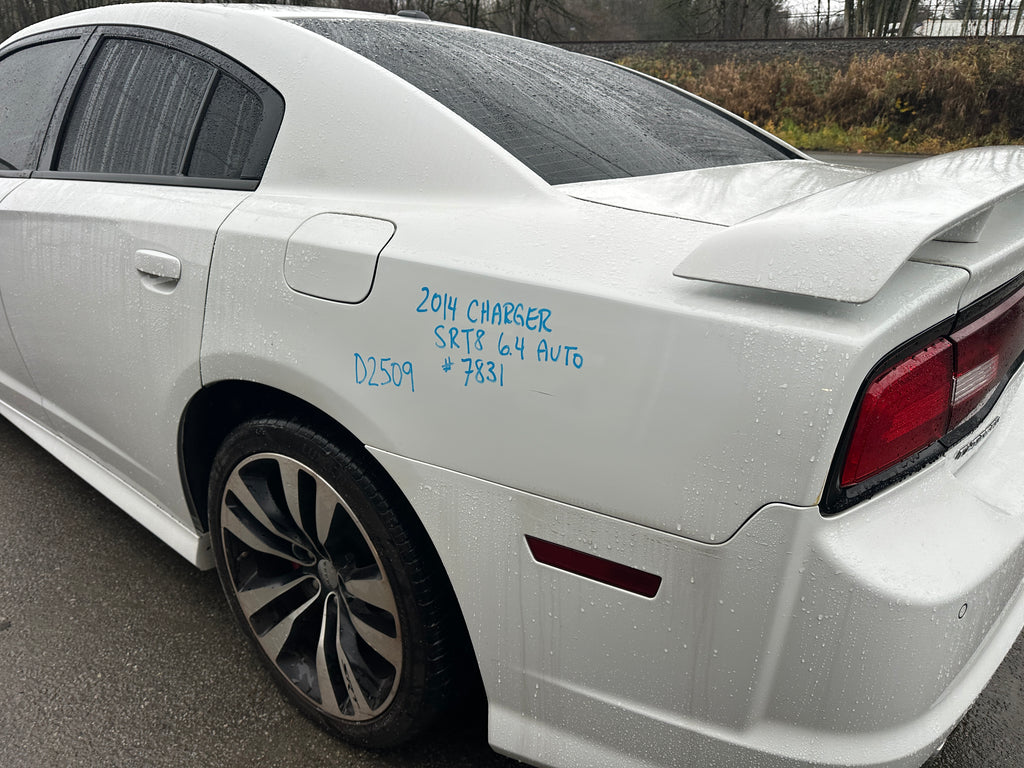 2014 Dodge Charger SRT-8 6.4 – D2509
