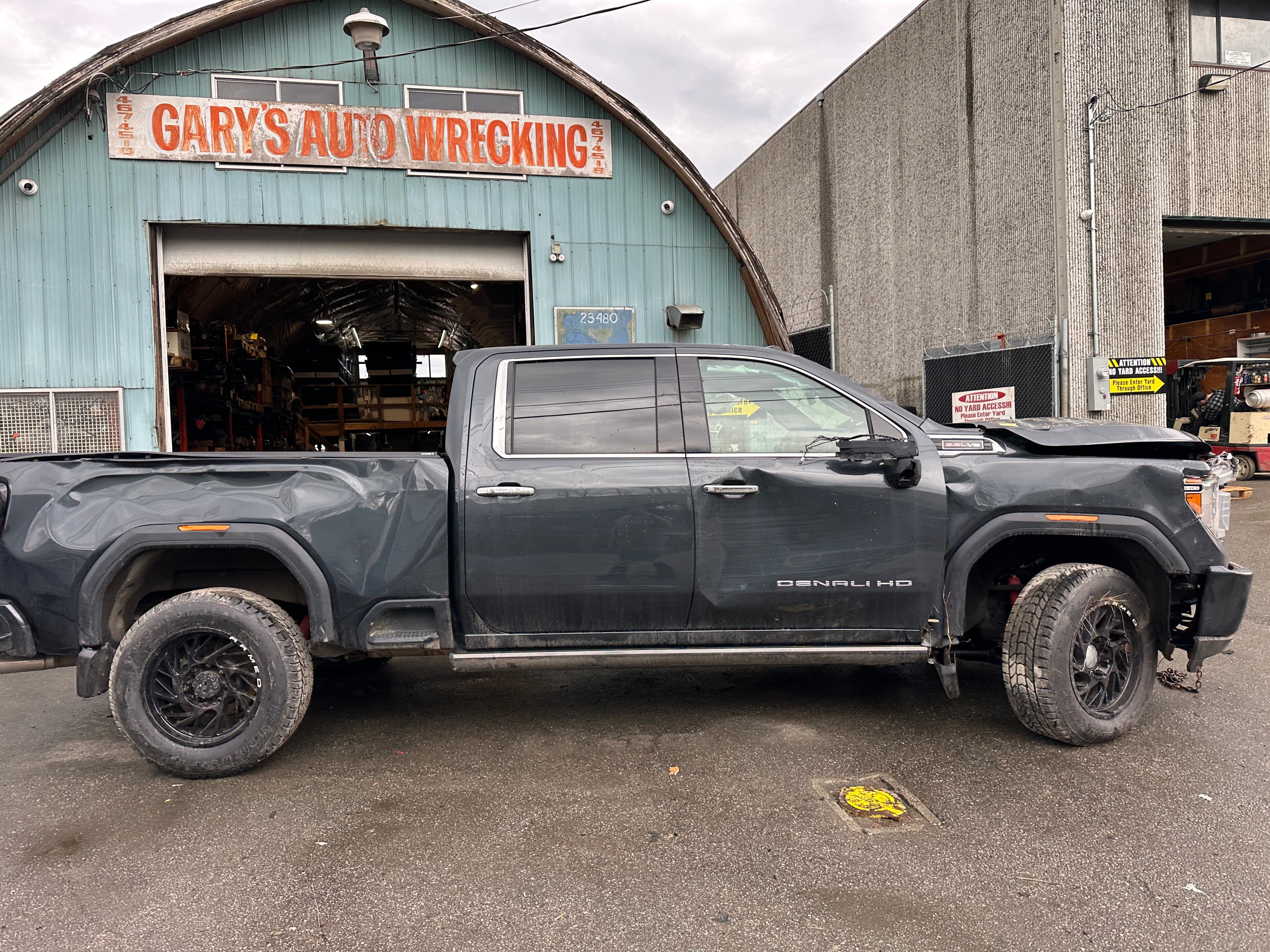 2022 GMC Sierra Denali 2500 6.6 Gas – G2514