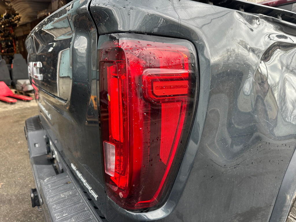 2022 GMC Sierra Denali 2500 6.6 Gas – G2514