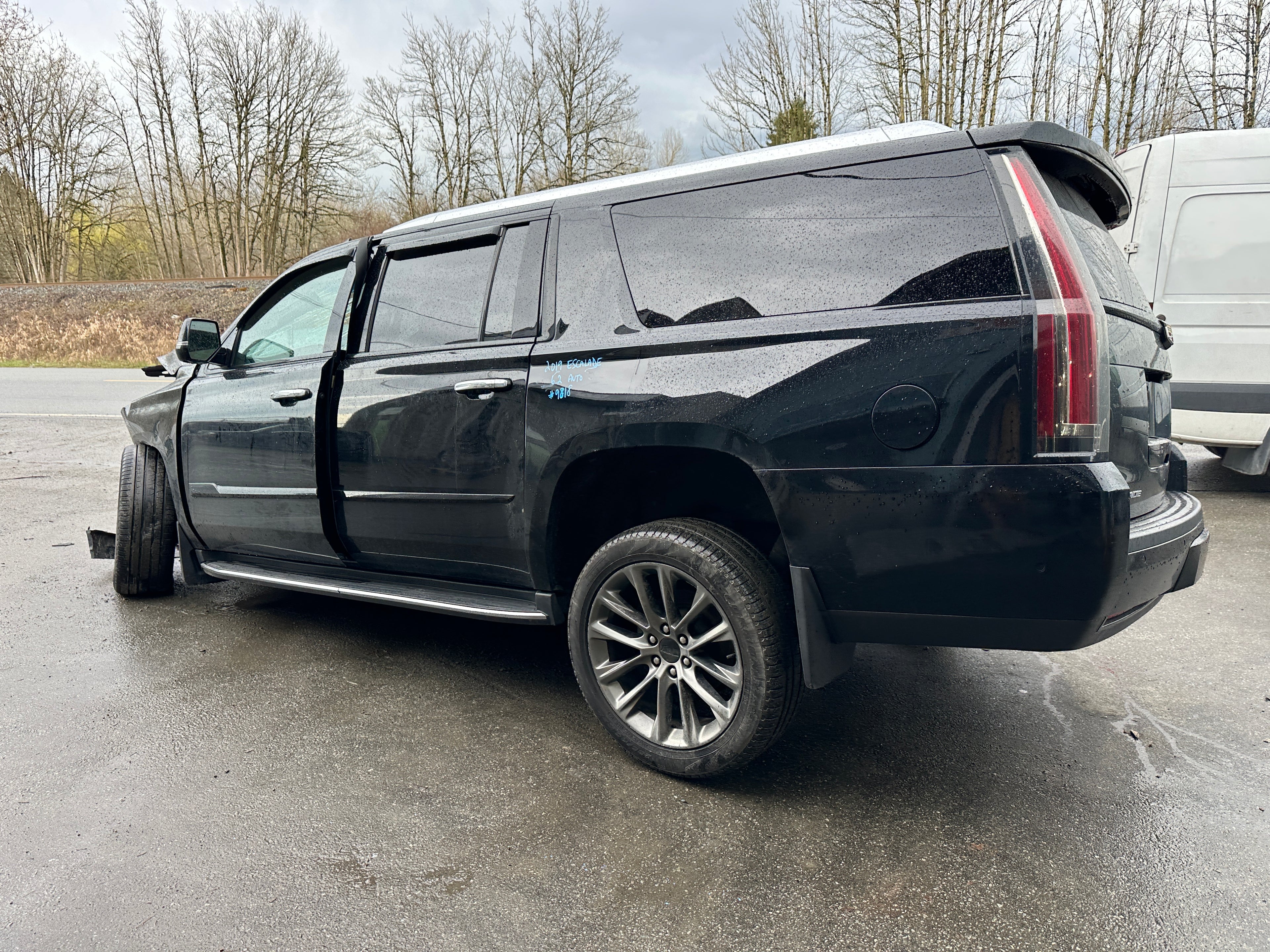 2019 Cadillac Escalade 6.2 – CA2501