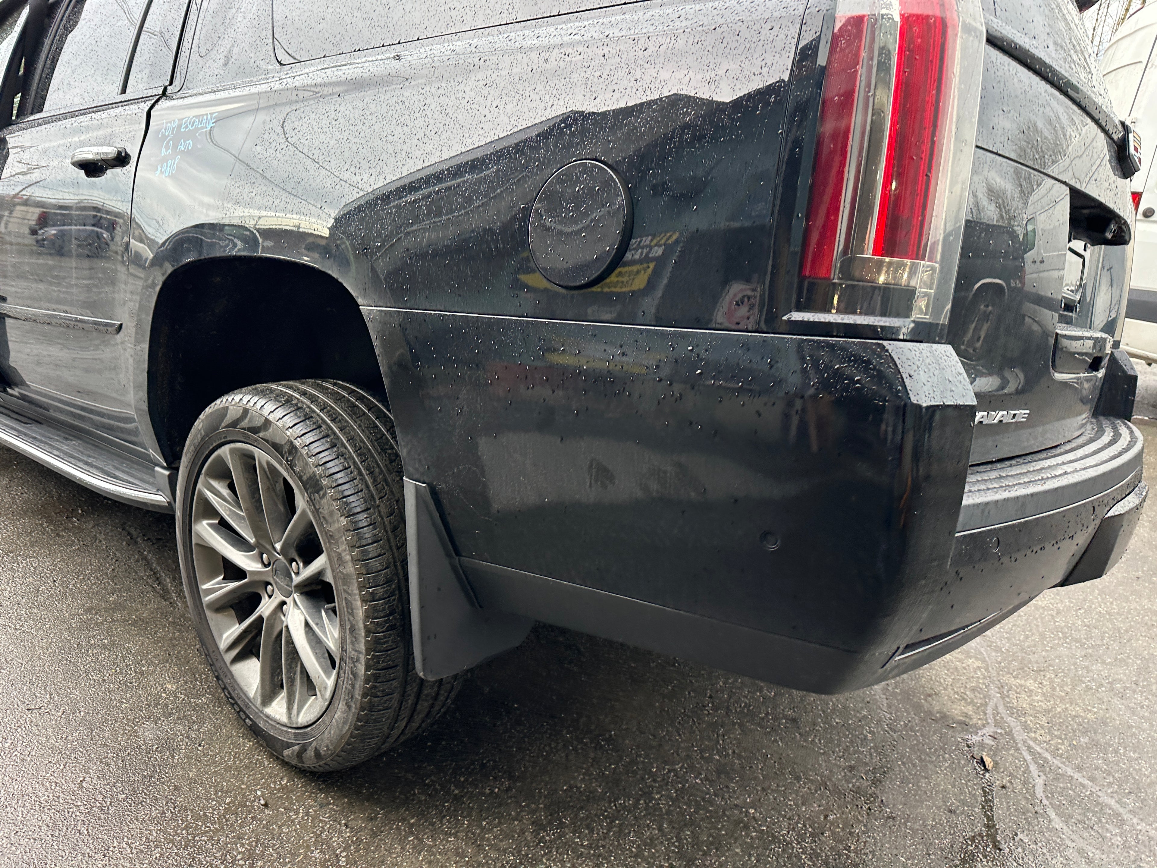 2019 Cadillac Escalade 6.2 – CA2501
