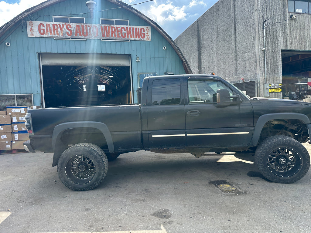 2003 Chevrolet Silverado K2500 6.6 LB7 – C2527