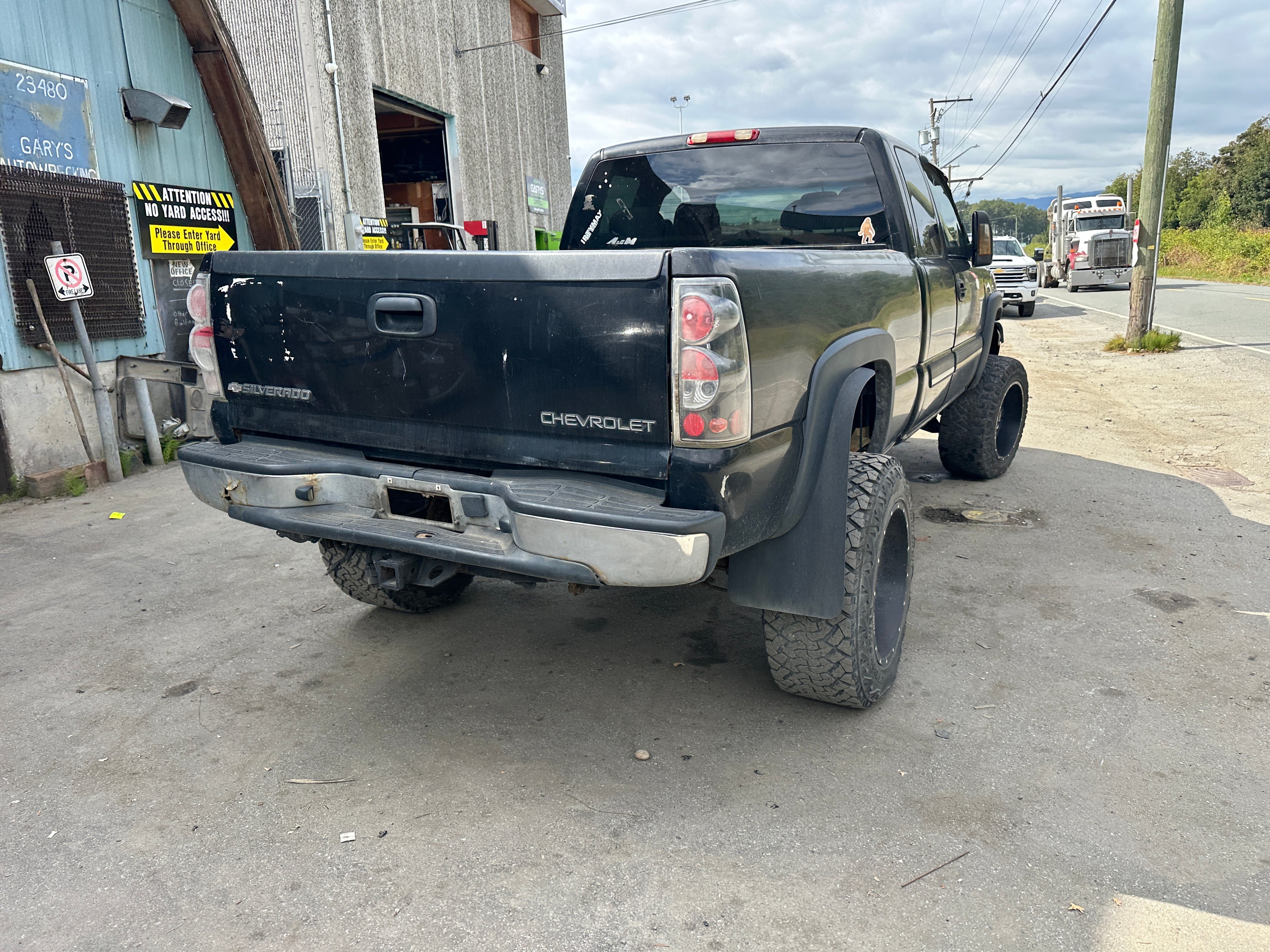 2003 Chevrolet Silverado K2500 6.6 LB7 – C2527