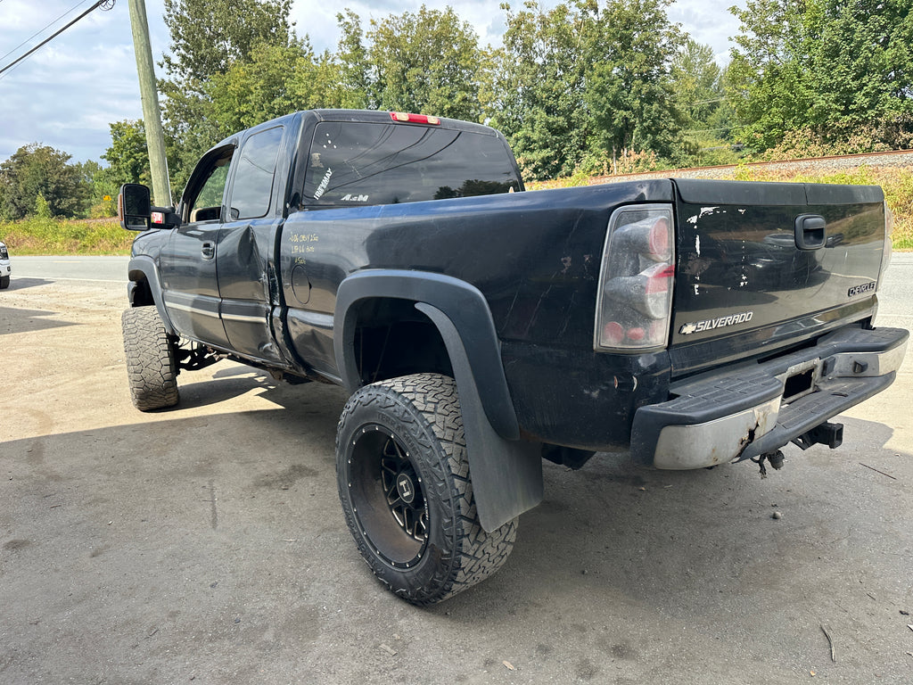 2003 Chevrolet Silverado K2500 6.6 LB7 – C2527