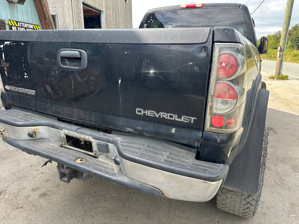 2003 Chevrolet Silverado K2500 6.6 LB7 – C2527