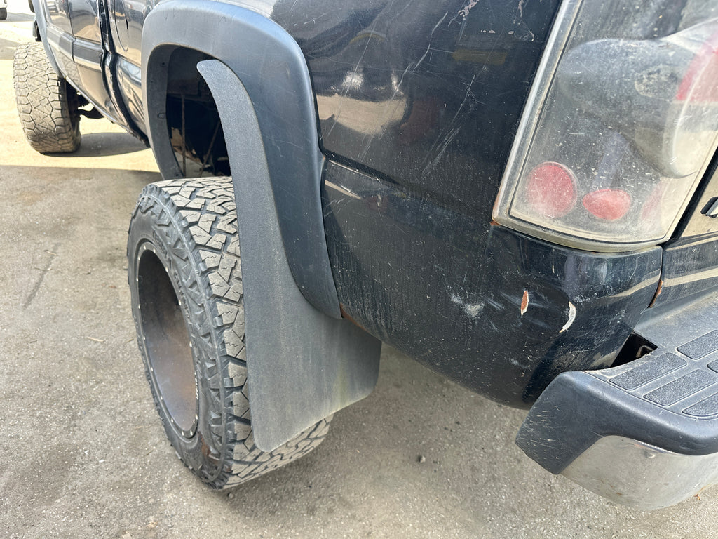 2003 Chevrolet Silverado K2500 6.6 LB7 – C2527