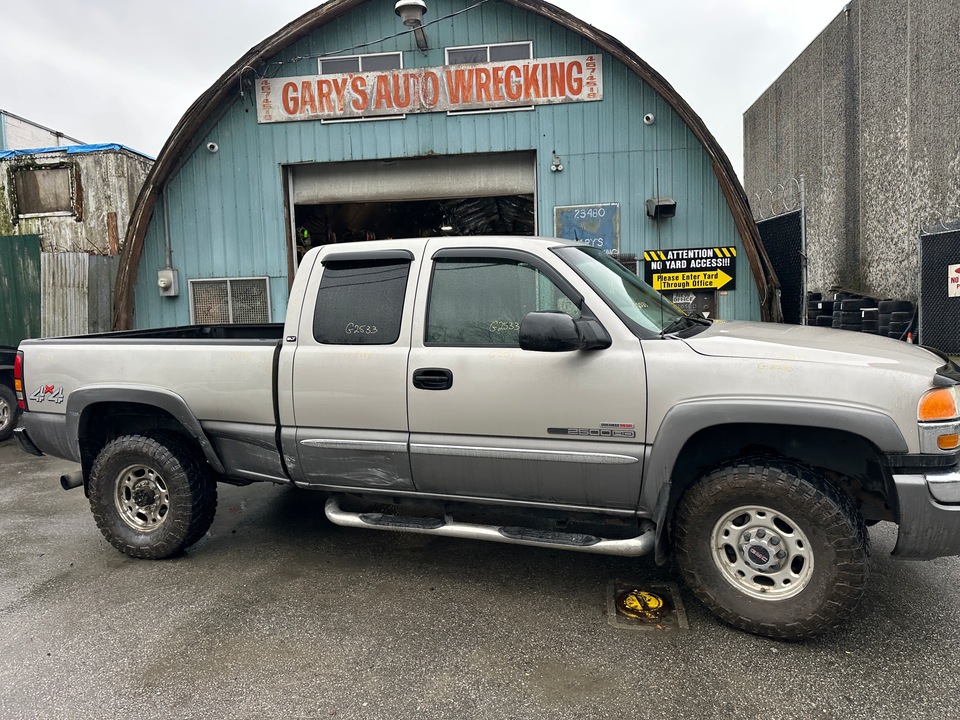 2005 GMC Sierra K2500HD 6.6 LLY Duramax – G2533