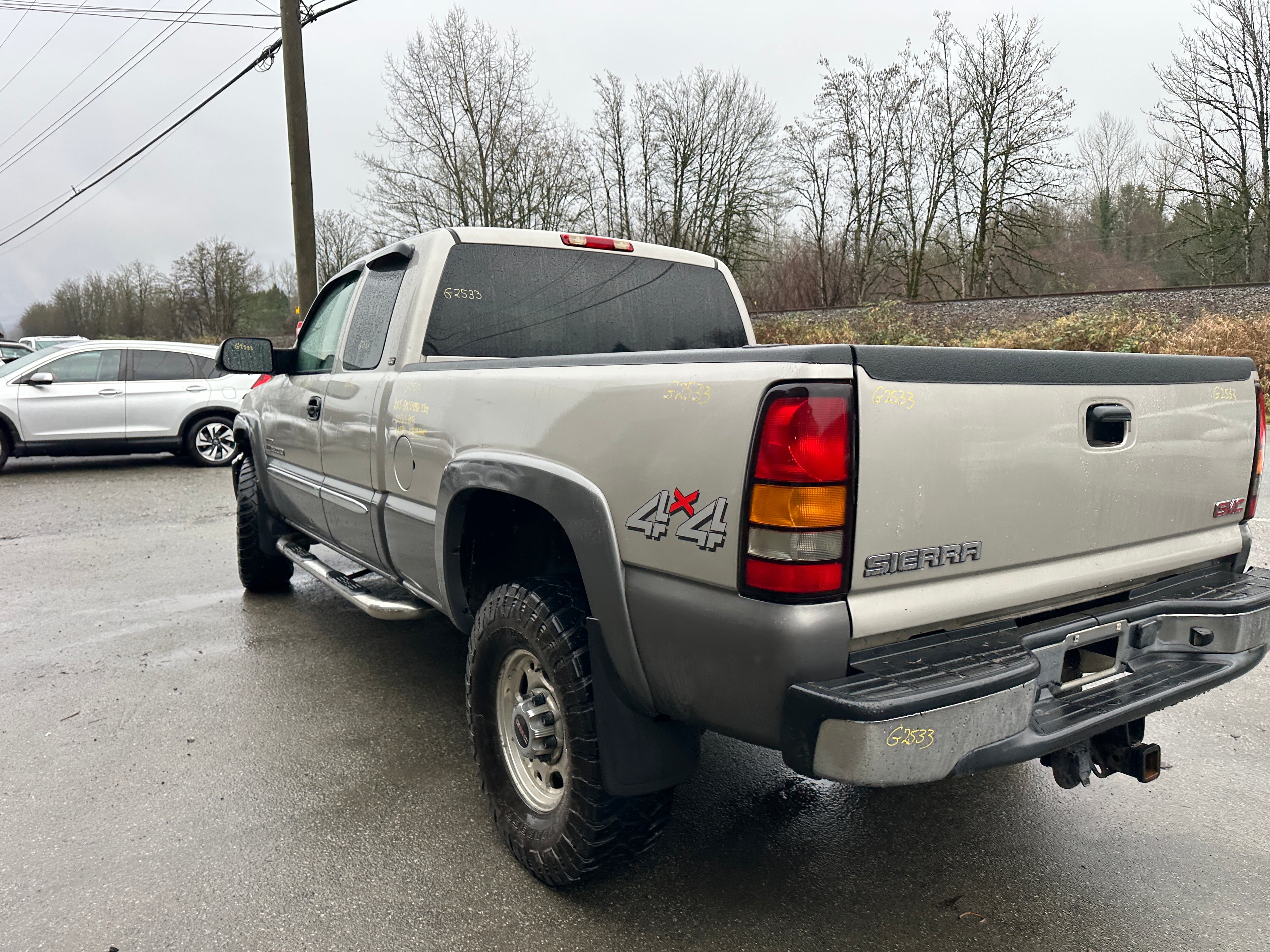 2005 GMC Sierra K2500HD 6.6 LLY Duramax – G2533