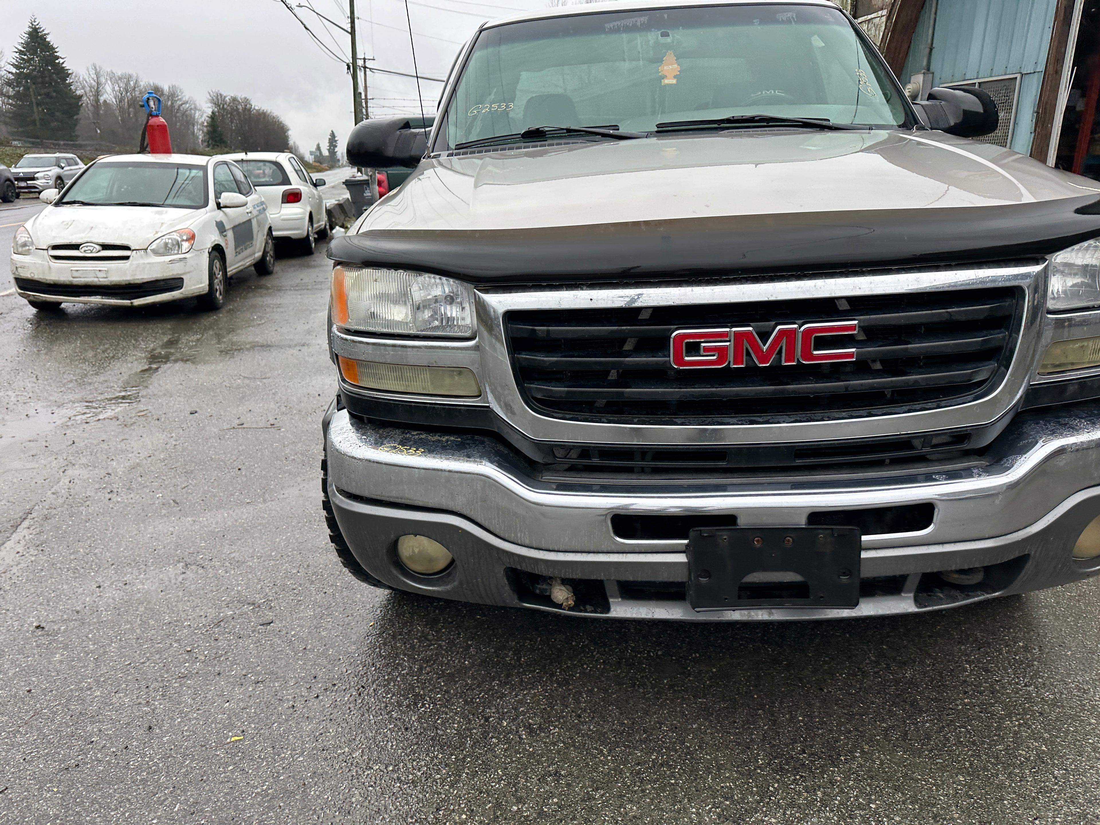 2005 GMC Sierra K2500HD 6.6 LLY Duramax – G2533