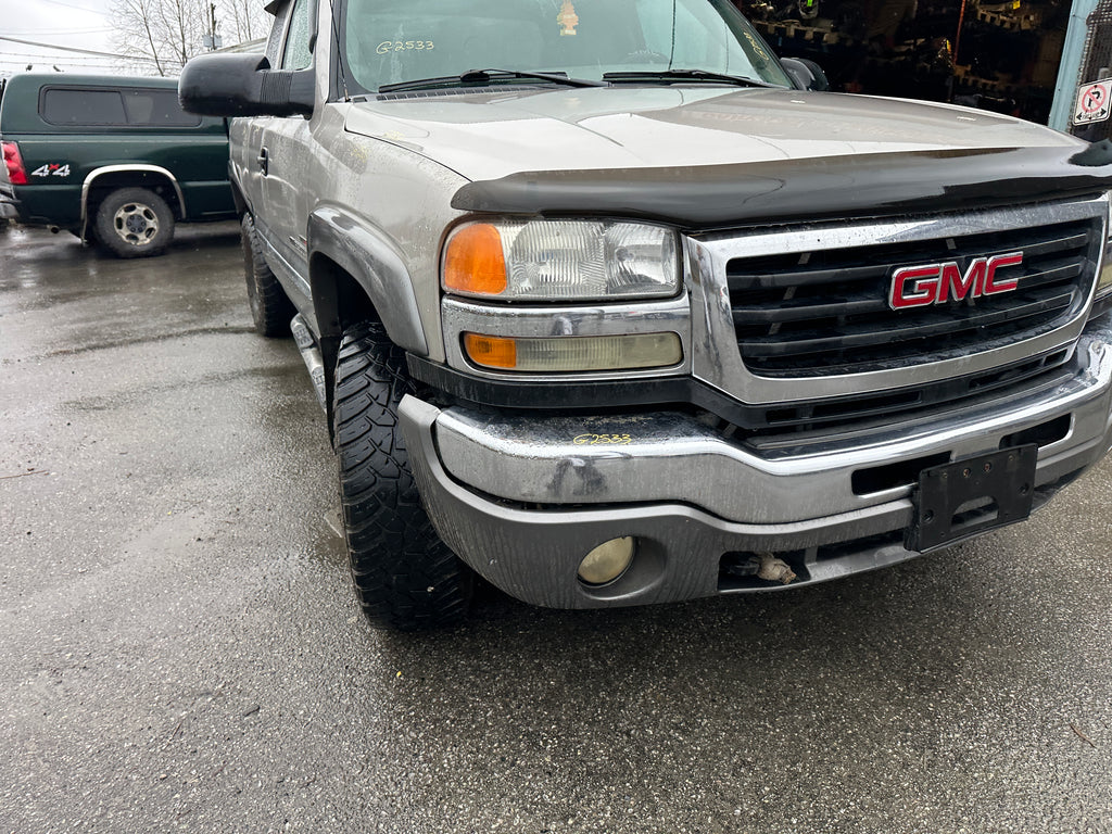 2005 GMC Sierra K2500HD 6.6 LLY Duramax – G2533
