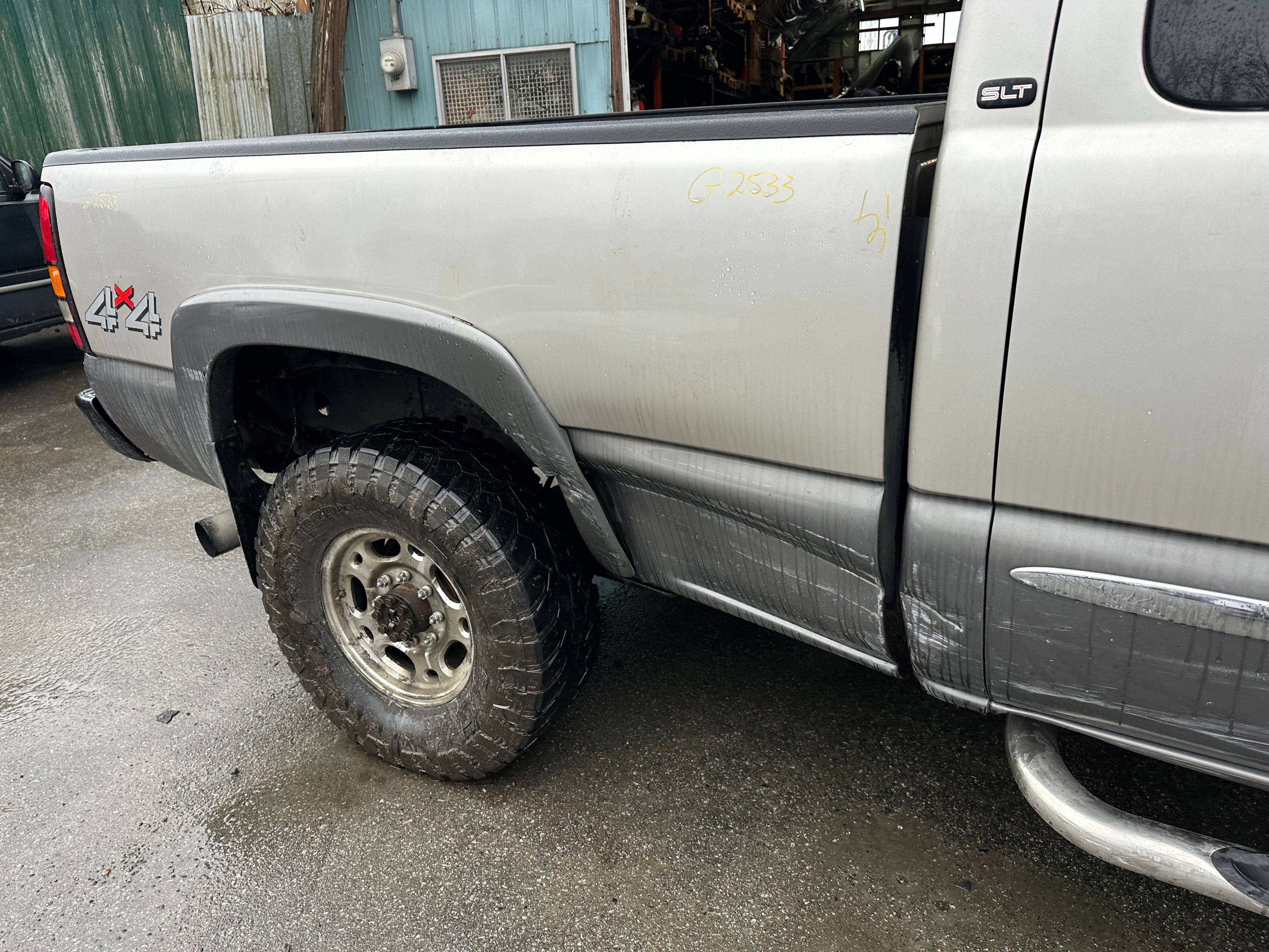 2005 GMC Sierra K2500HD 6.6 LLY Duramax – G2533