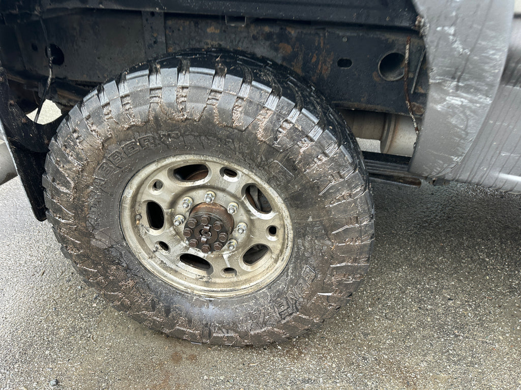 2005 GMC Sierra K2500HD 6.6 LLY Duramax – G2533