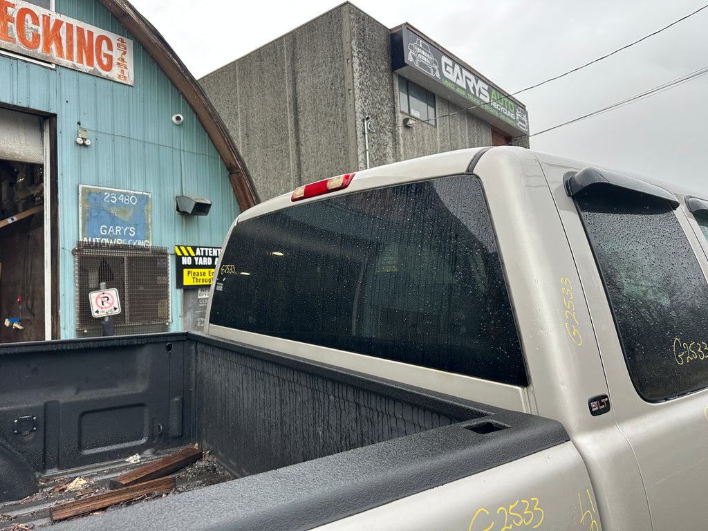 2005 GMC Sierra K2500HD 6.6 LLY Duramax – G2533