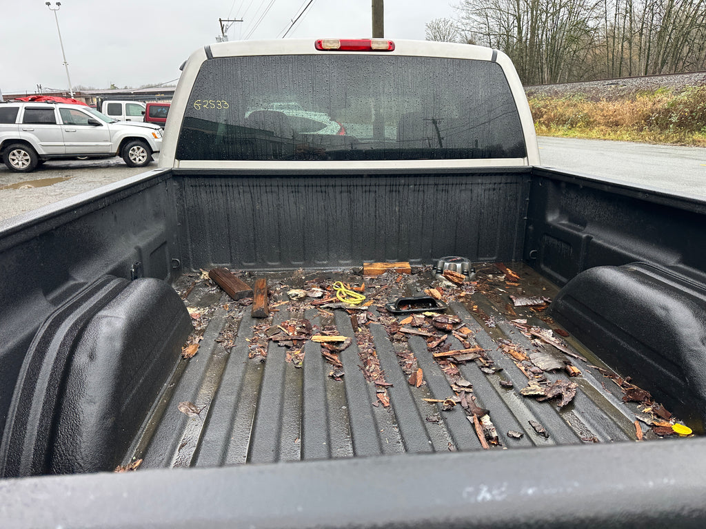 2005 GMC Sierra K2500HD 6.6 LLY Duramax – G2533