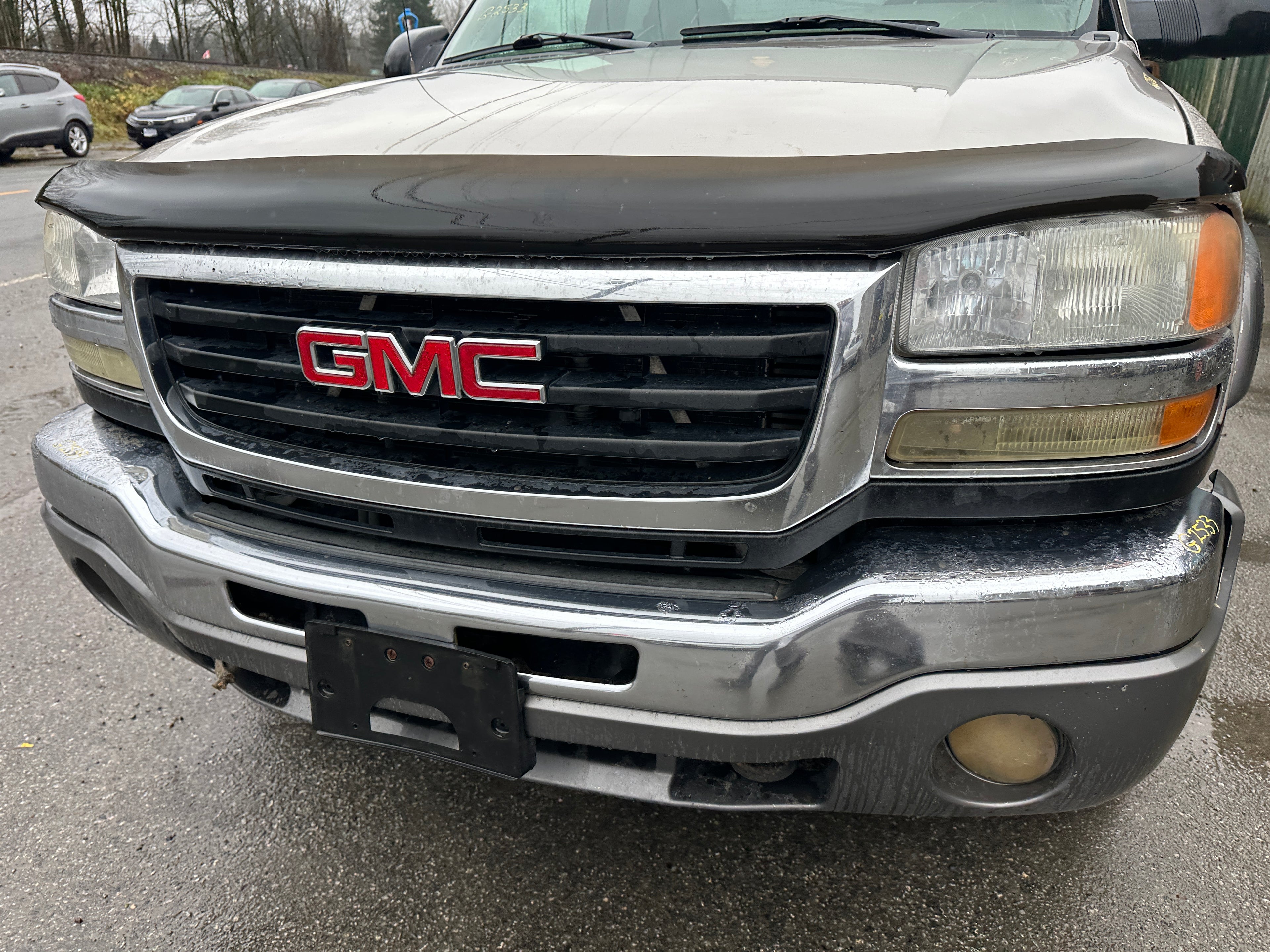 2005 GMC Sierra K2500HD 6.6 LLY Duramax – G2533