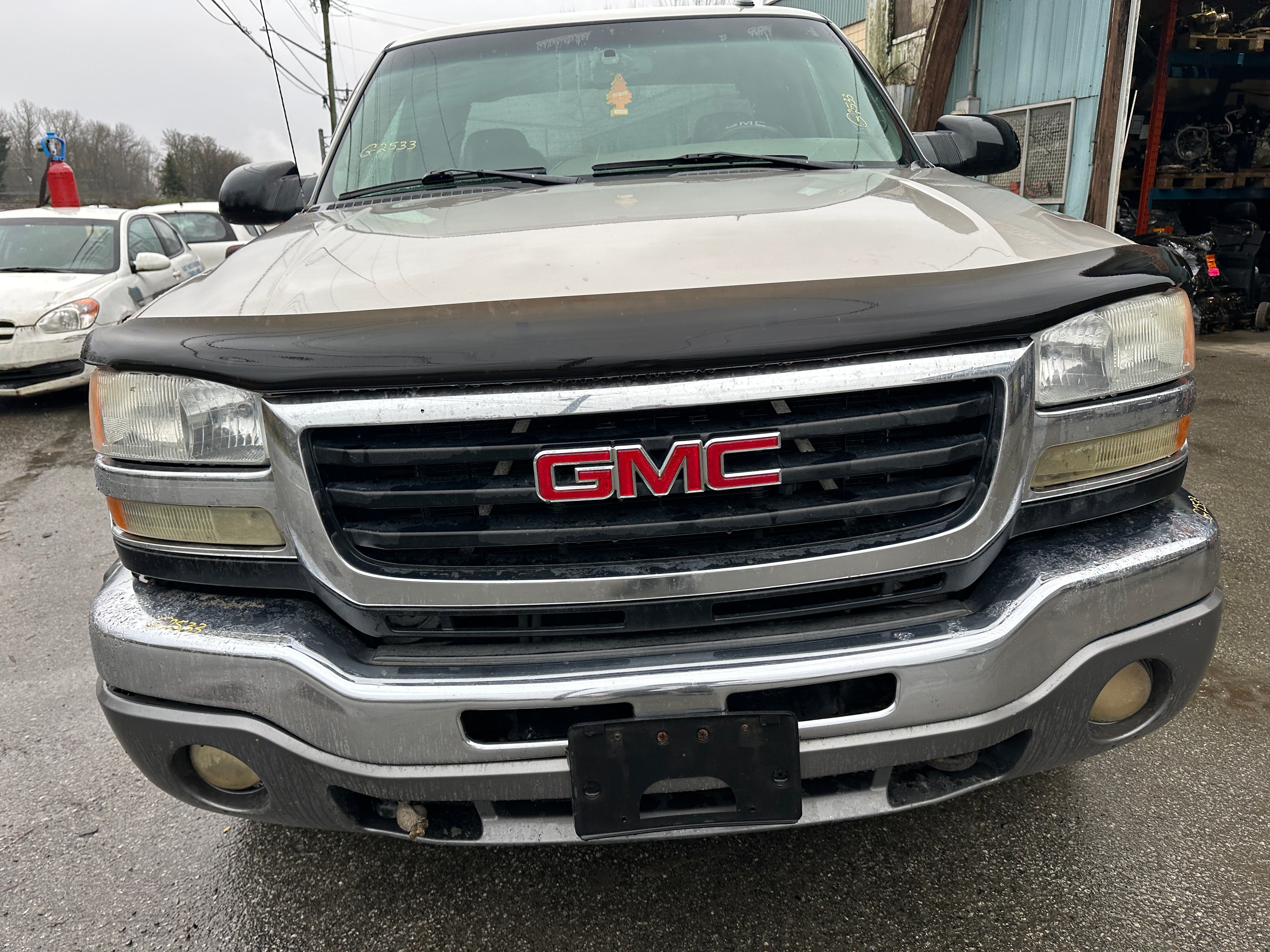 2005 GMC Sierra K2500HD 6.6 LLY Duramax – G2533