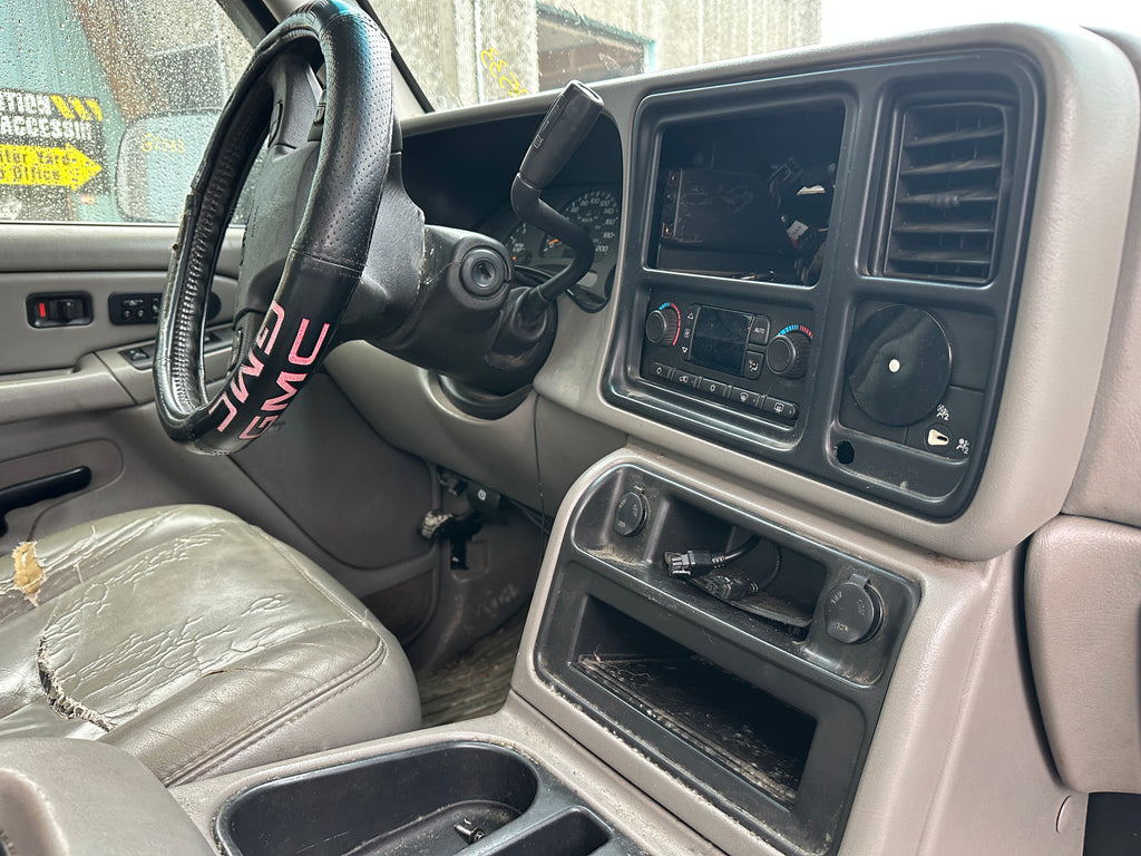 2005 GMC Sierra K2500HD 6.6 LLY Duramax – G2533