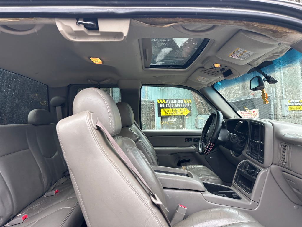 2005 GMC Sierra K2500HD 6.6 LLY Duramax – G2533