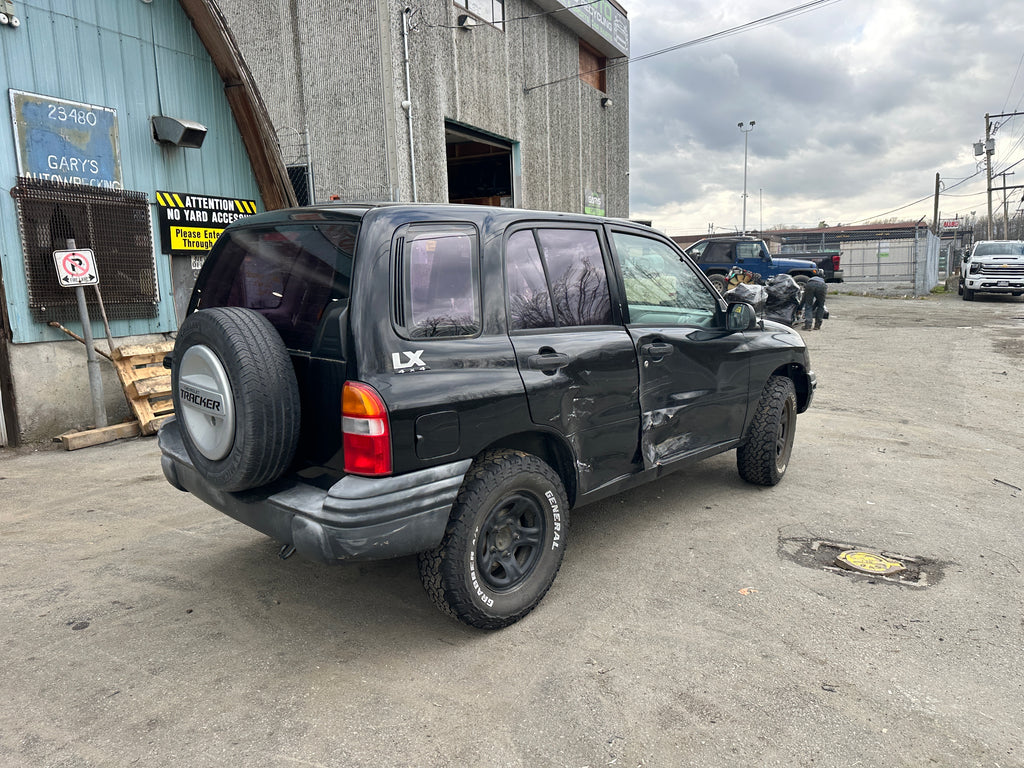 2003 Chevrolet Tracker 2.0 – C2516