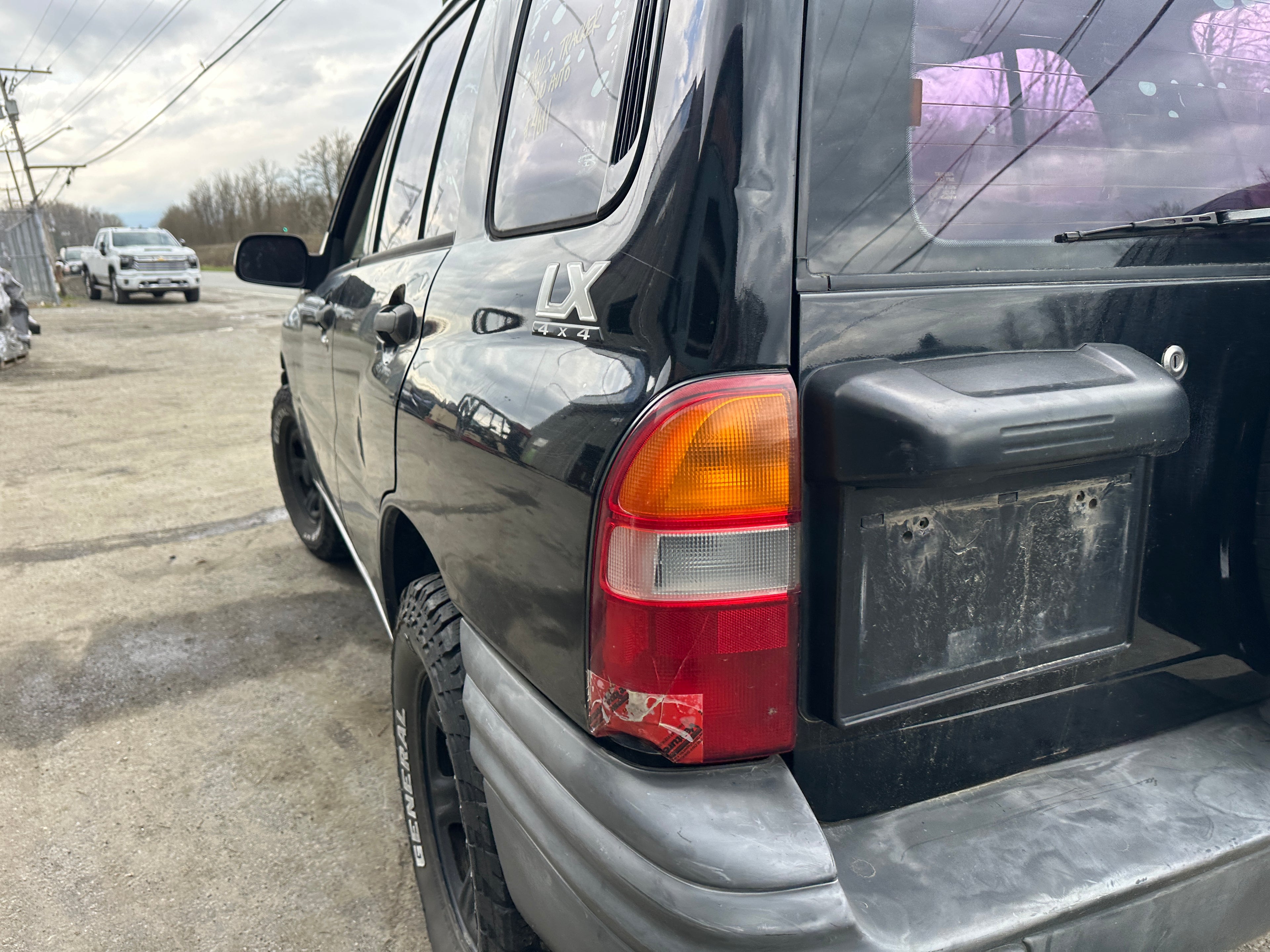 2003 Chevrolet Tracker 2.0 – C2516