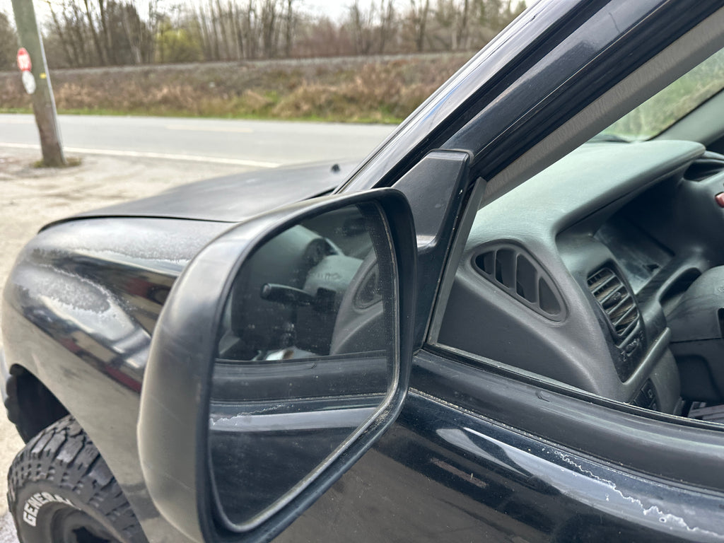 2003 Chevrolet Tracker 2.0 – C2516