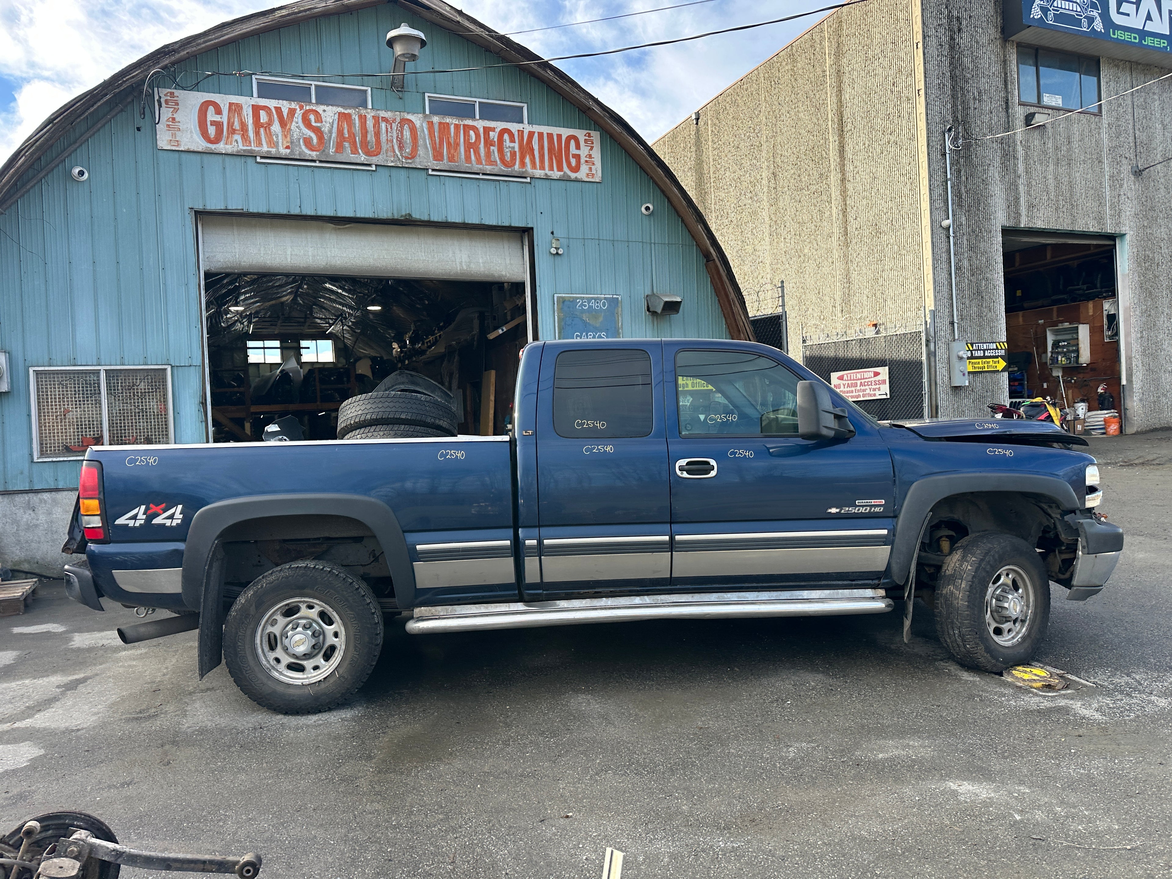 2002 Chevrolet Silverado K2500HD 6.6 LB7 Duramax – C2540