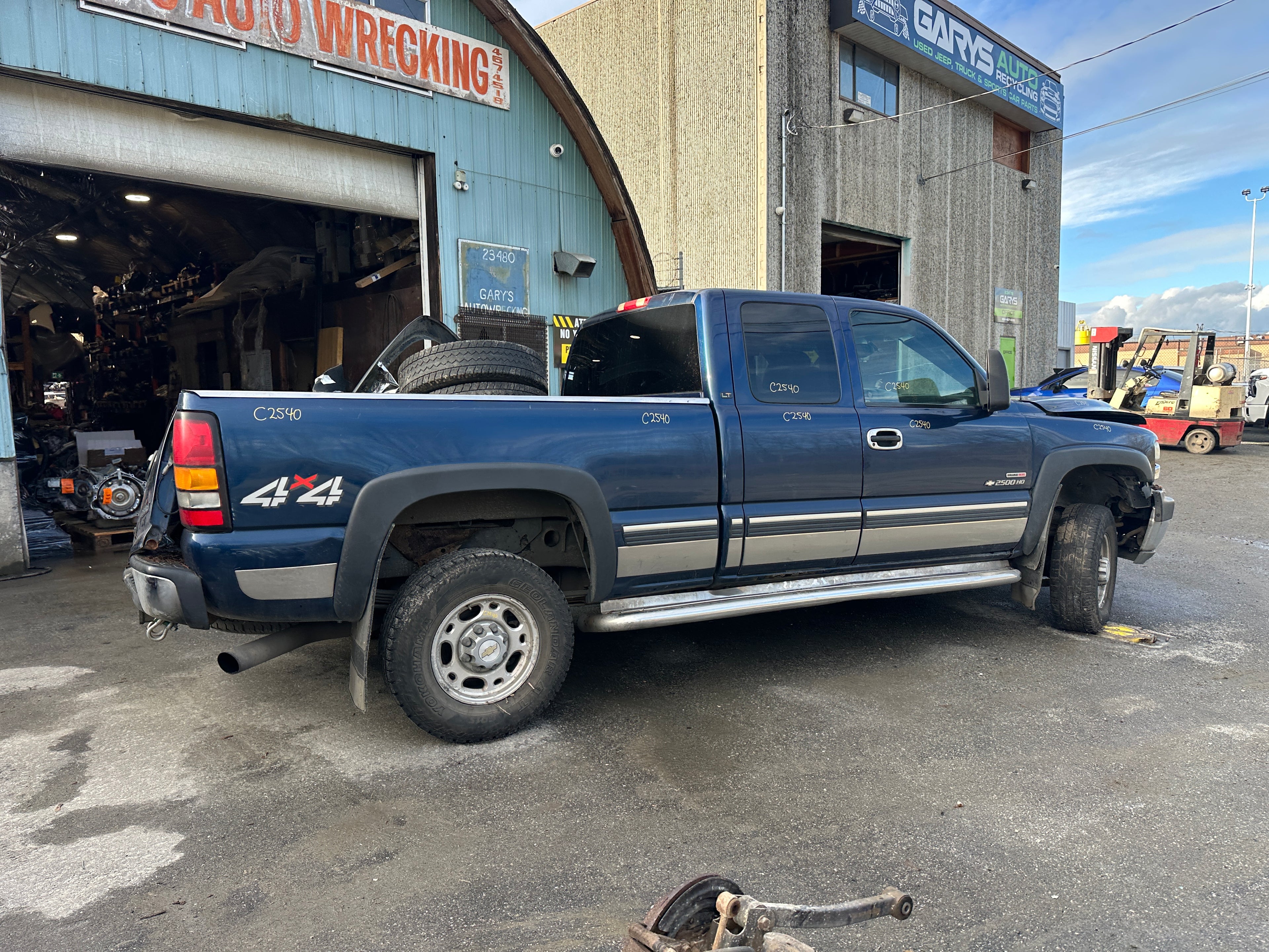 2002 Chevrolet Silverado K2500HD 6.6 LB7 Duramax – C2540