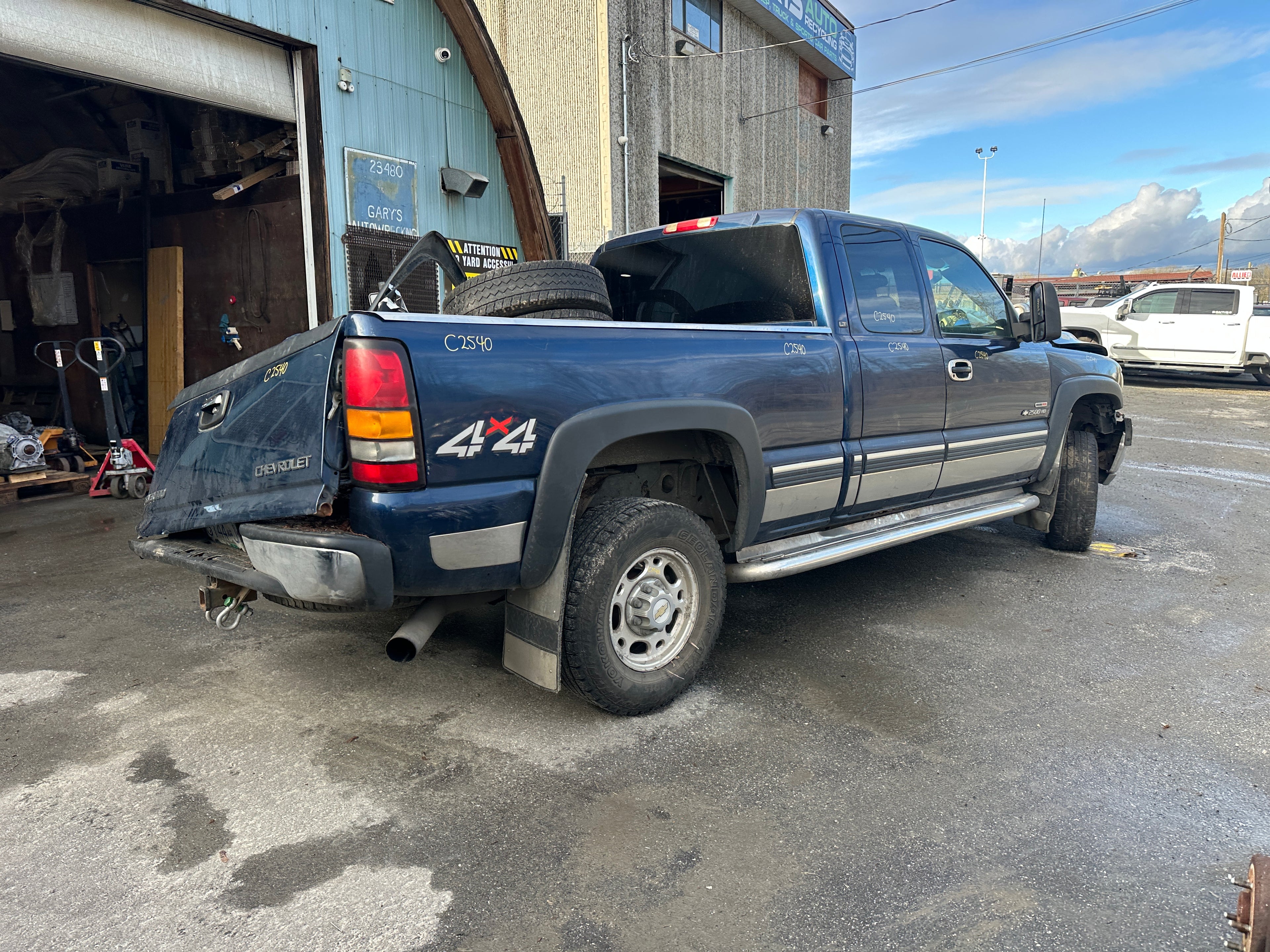 2002 Chevrolet Silverado K2500HD 6.6 LB7 Duramax – C2540