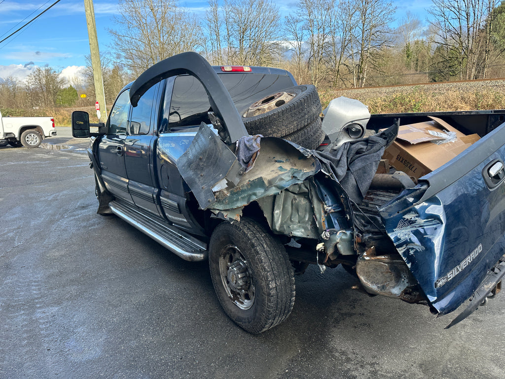 2002 Chevrolet Silverado K2500HD 6.6 LB7 Duramax – C2540