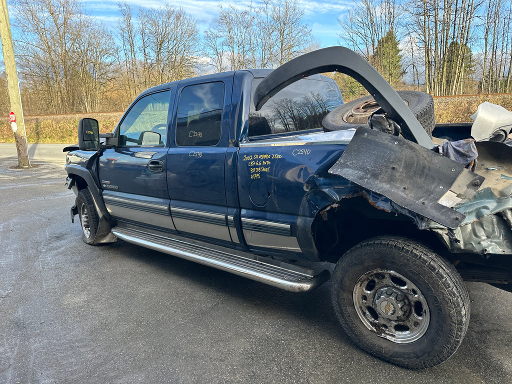 2002 Chevrolet Silverado K2500HD 6.6 LB7 Duramax – C2540