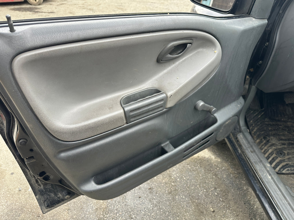 2003 Chevrolet Tracker 2.0 – C2516