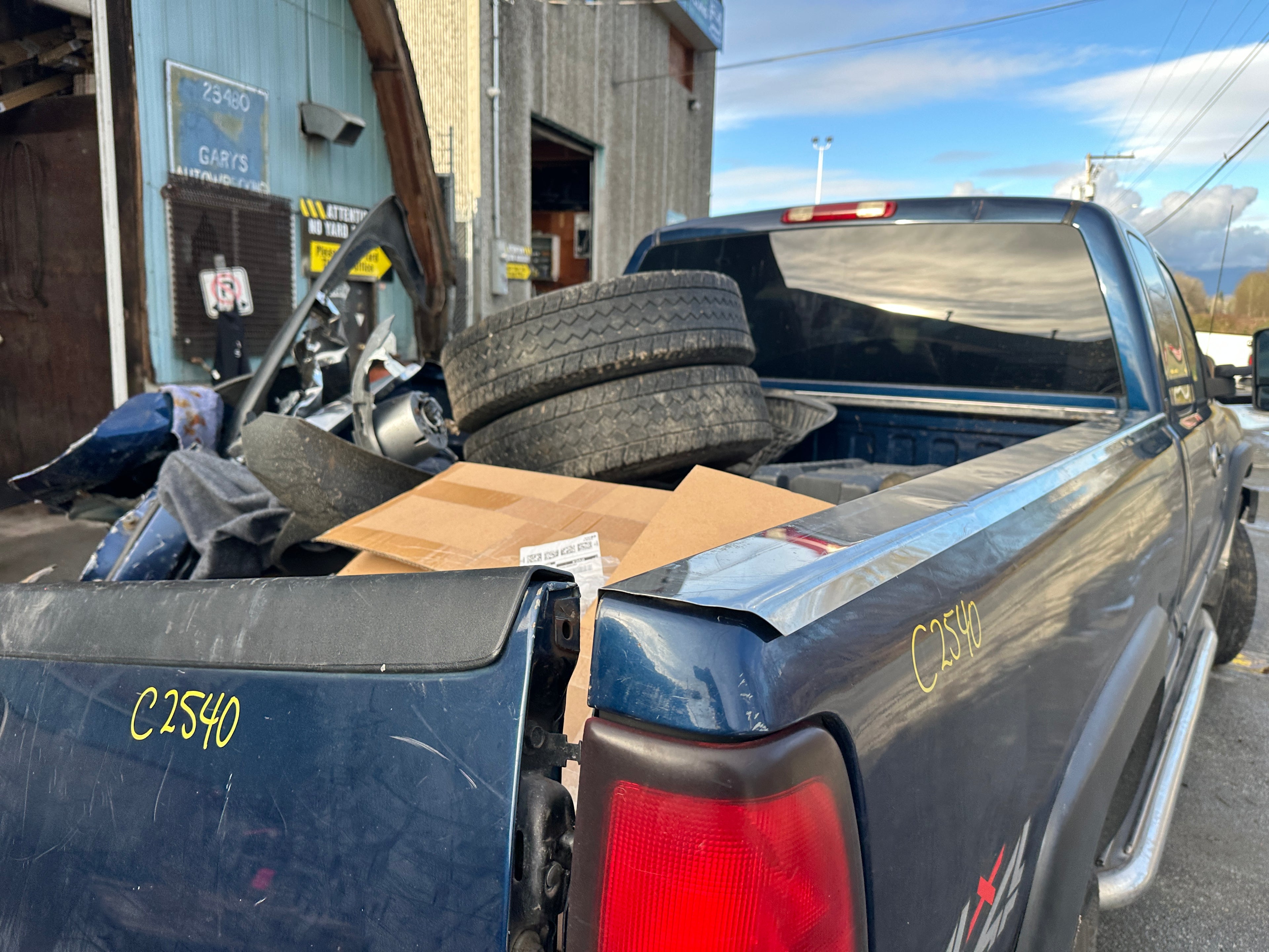 2002 Chevrolet Silverado K2500HD 6.6 LB7 Duramax – C2540