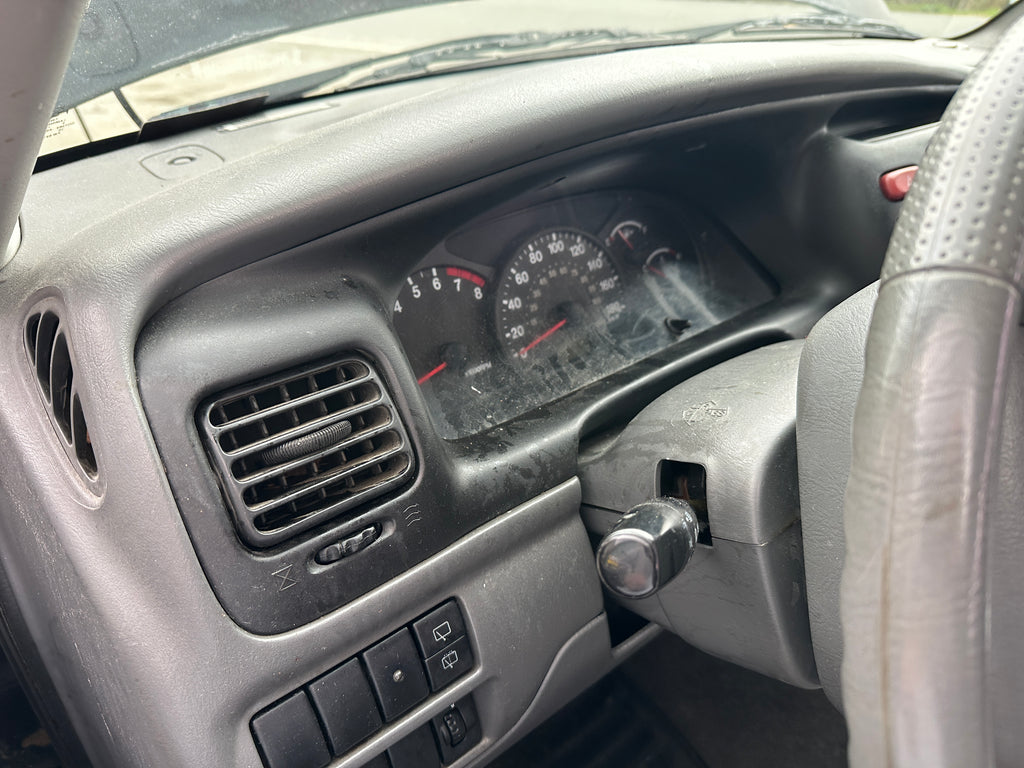 2003 Chevrolet Tracker 2.0 – C2516