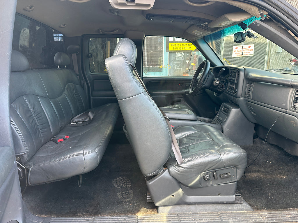 2002 Chevrolet Silverado K2500HD 6.6 LB7 Duramax – C2540