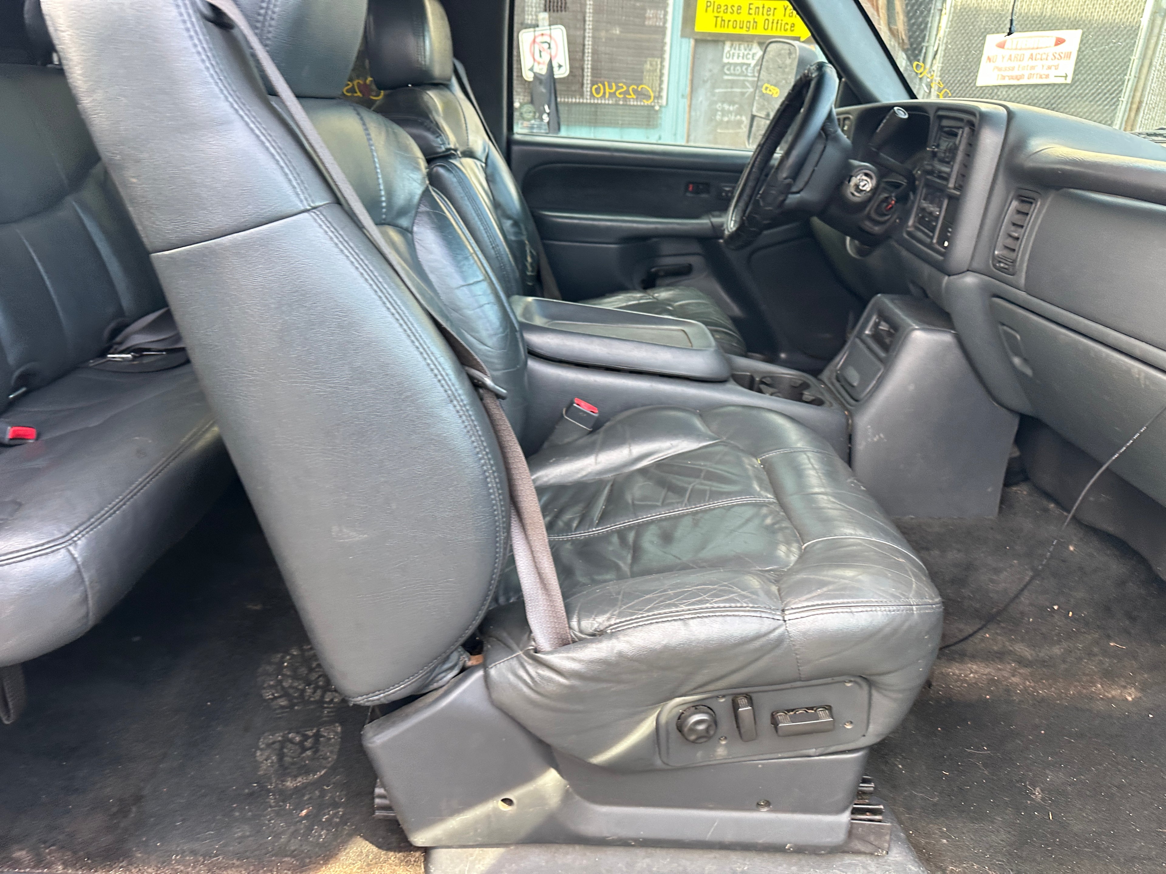 2002 Chevrolet Silverado K2500HD 6.6 LB7 Duramax – C2540